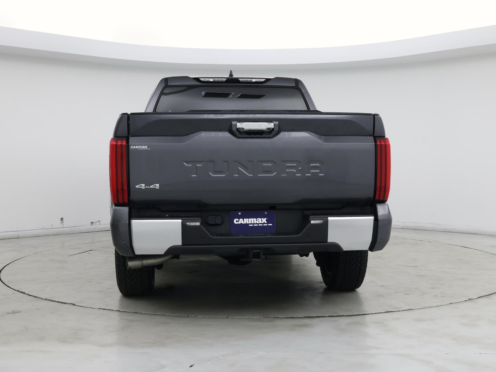 2024 Toyota Tundra Limited - Photo 7