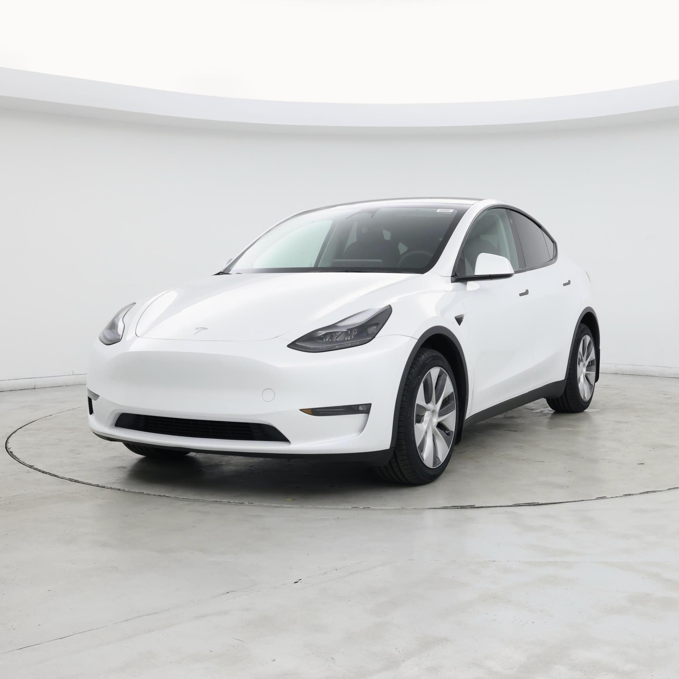 Thumbnail: 2023 Tesla Model Y - 4