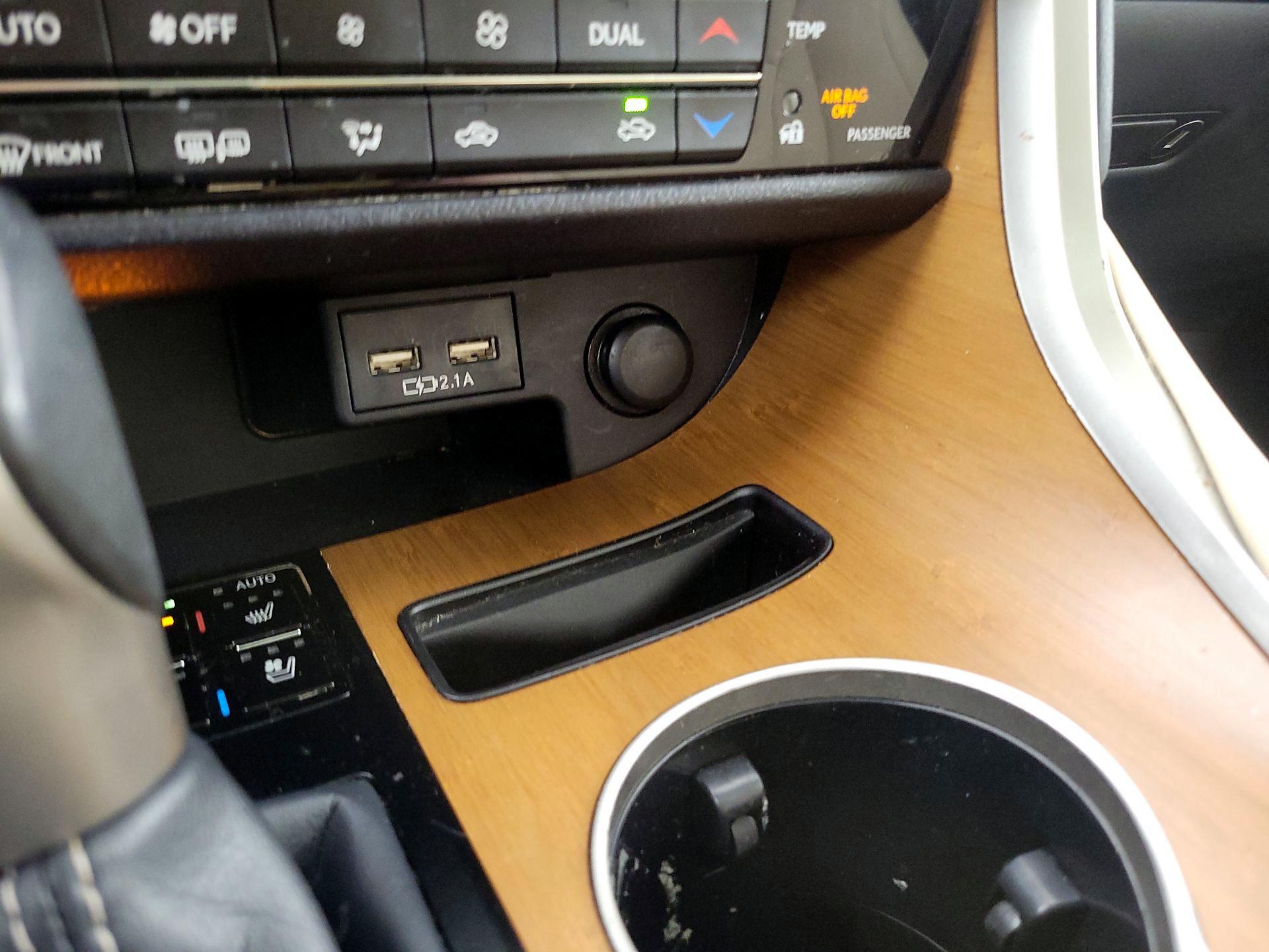 Thumbnail: 2022 Lexus RX - 18