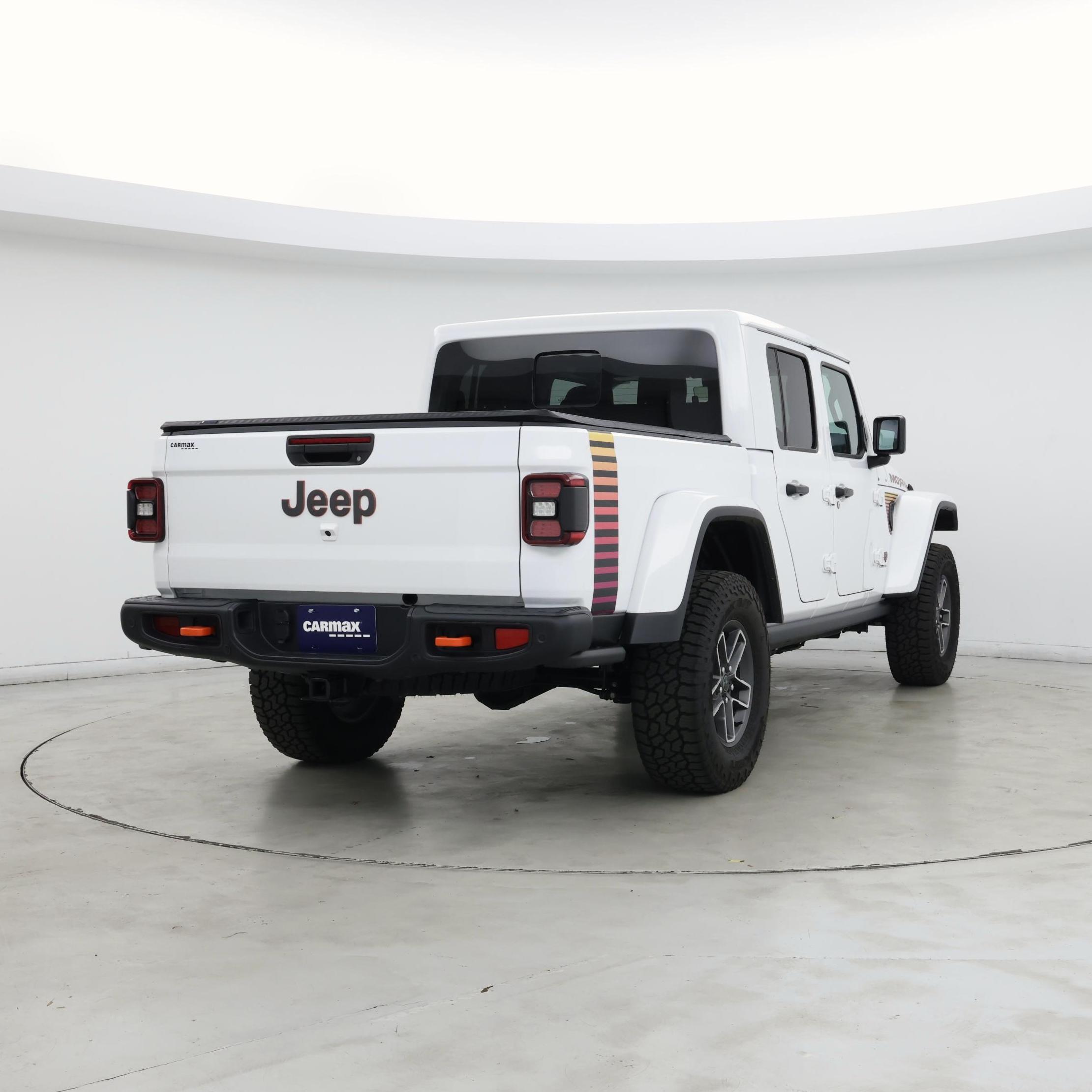 Thumbnail: 2025 Jeep Gladiator - 8