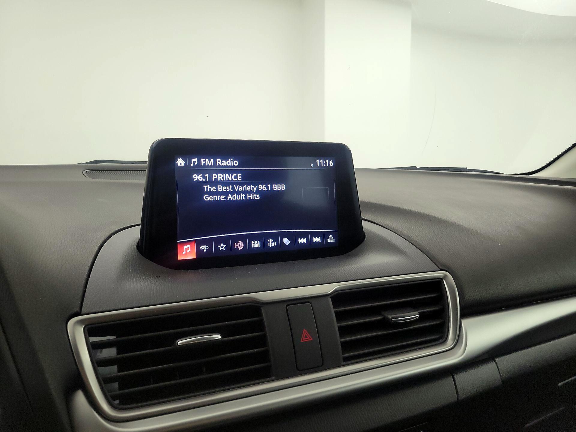 Thumbnail: 2018 Mazda Mazda3 - 15