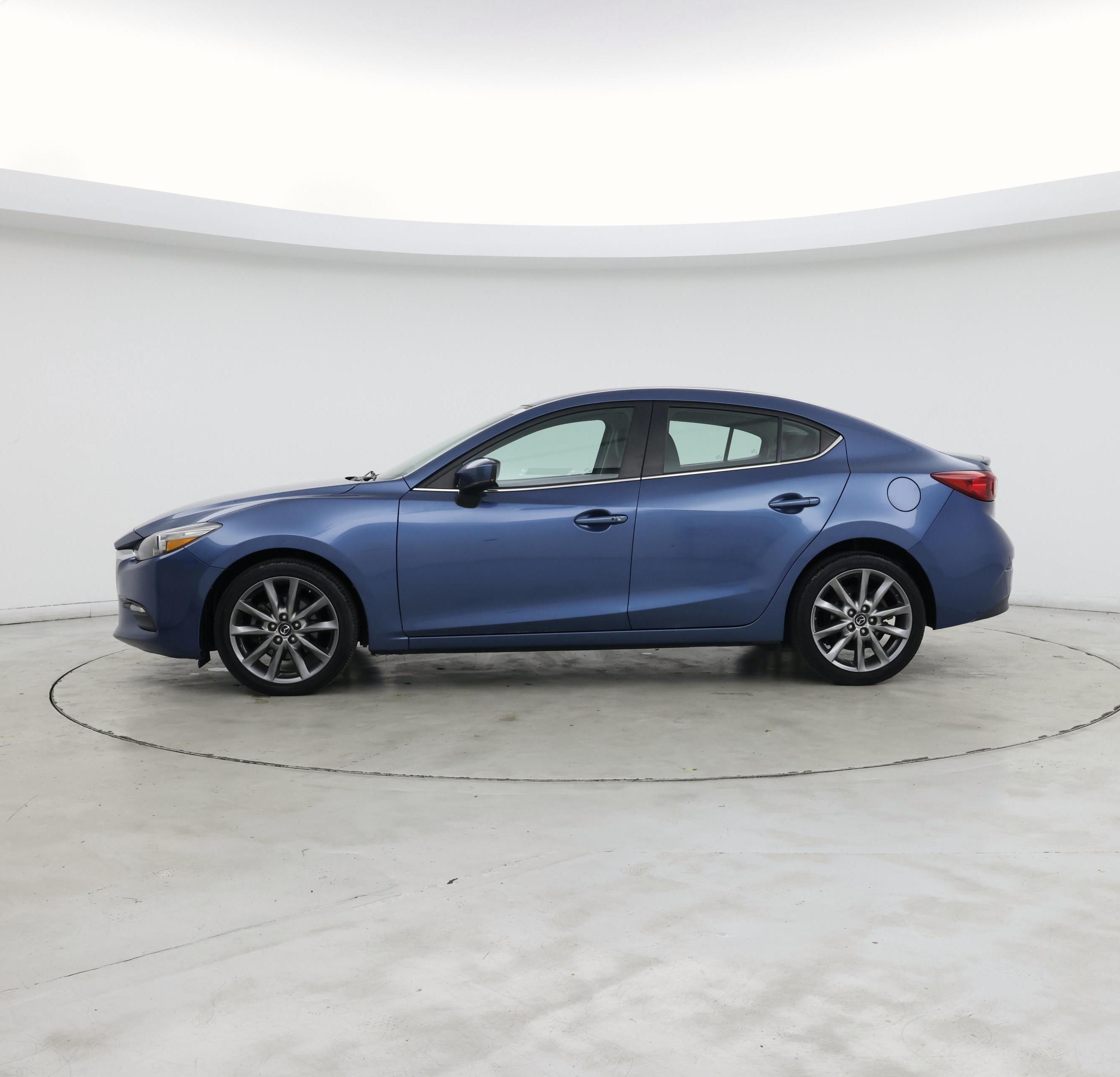 Thumbnail: 2018 Mazda Mazda3 - 3