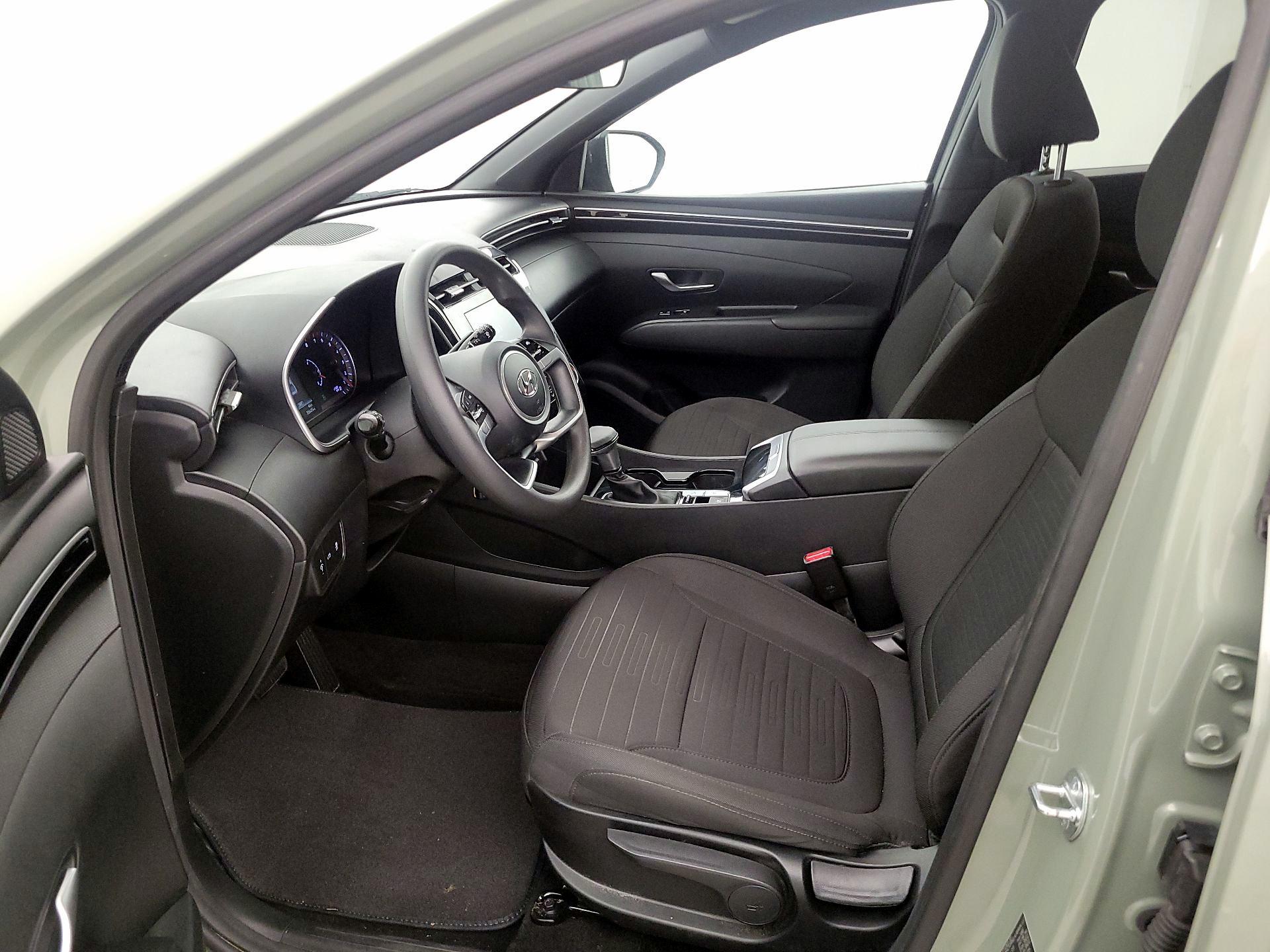 Thumbnail: 2023 Hyundai Santa Cruz - 11