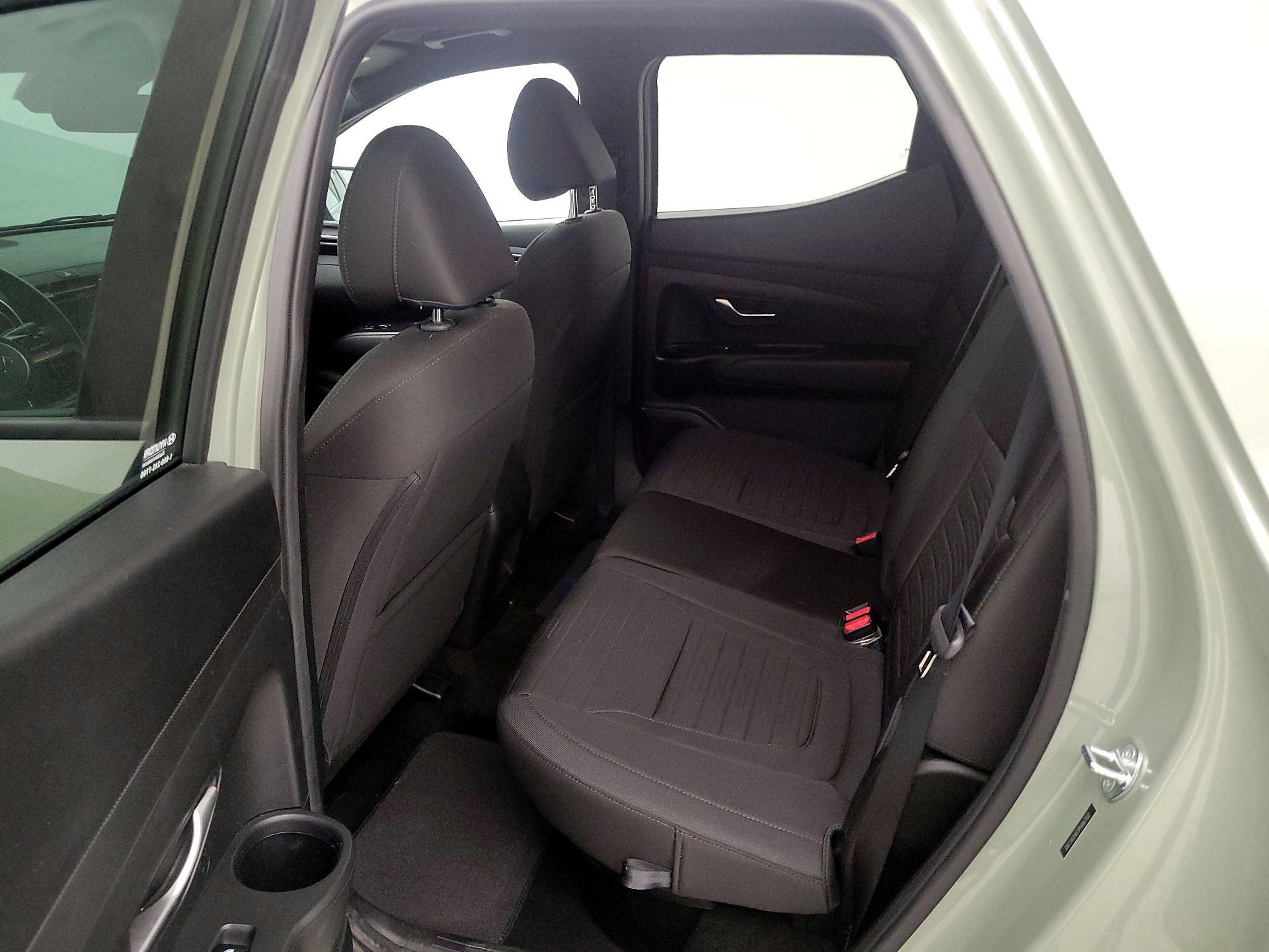 Thumbnail: 2023 Hyundai Santa Cruz - 19