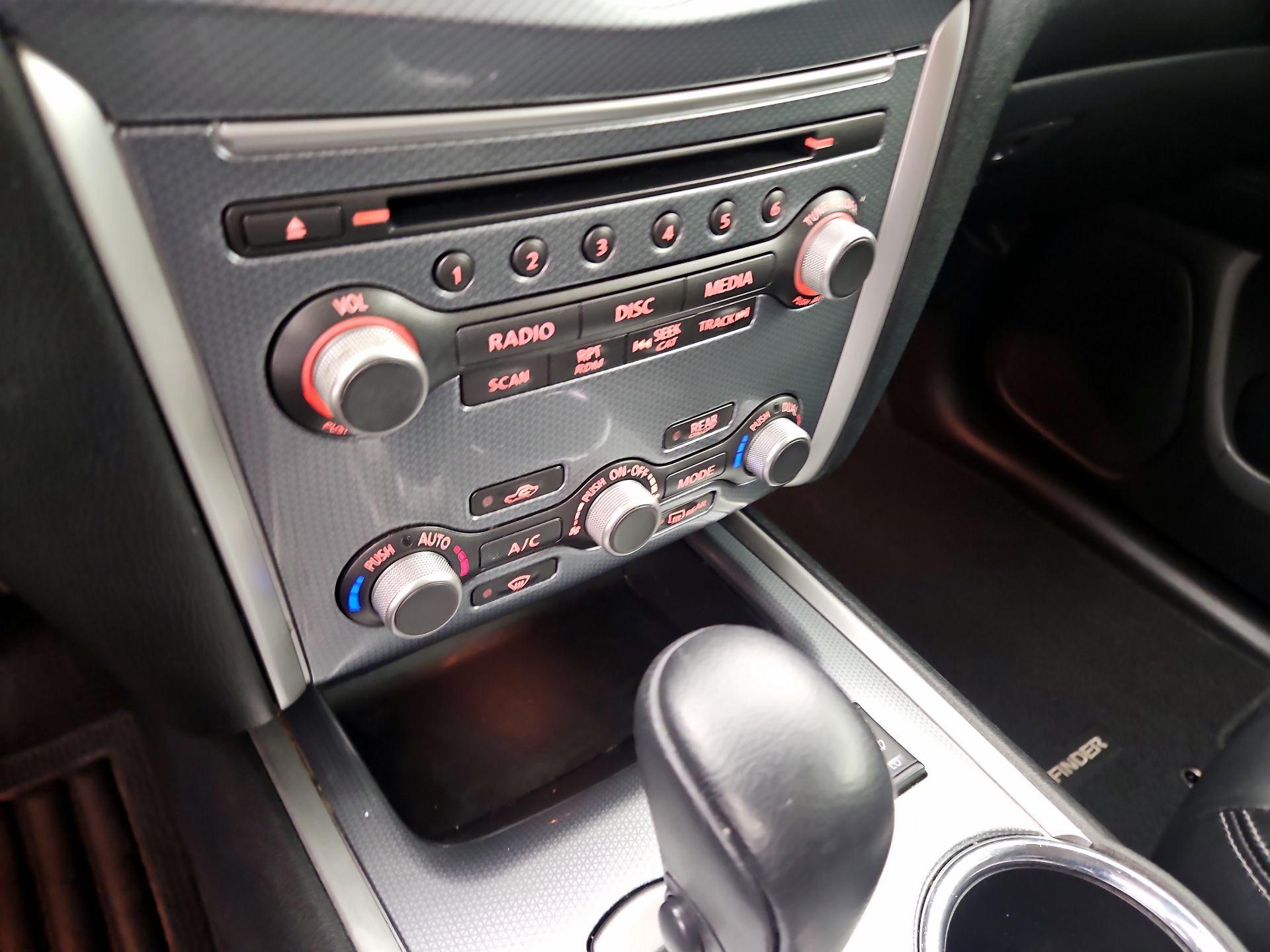 Thumbnail: 2017 Nissan Pathfinder - 16