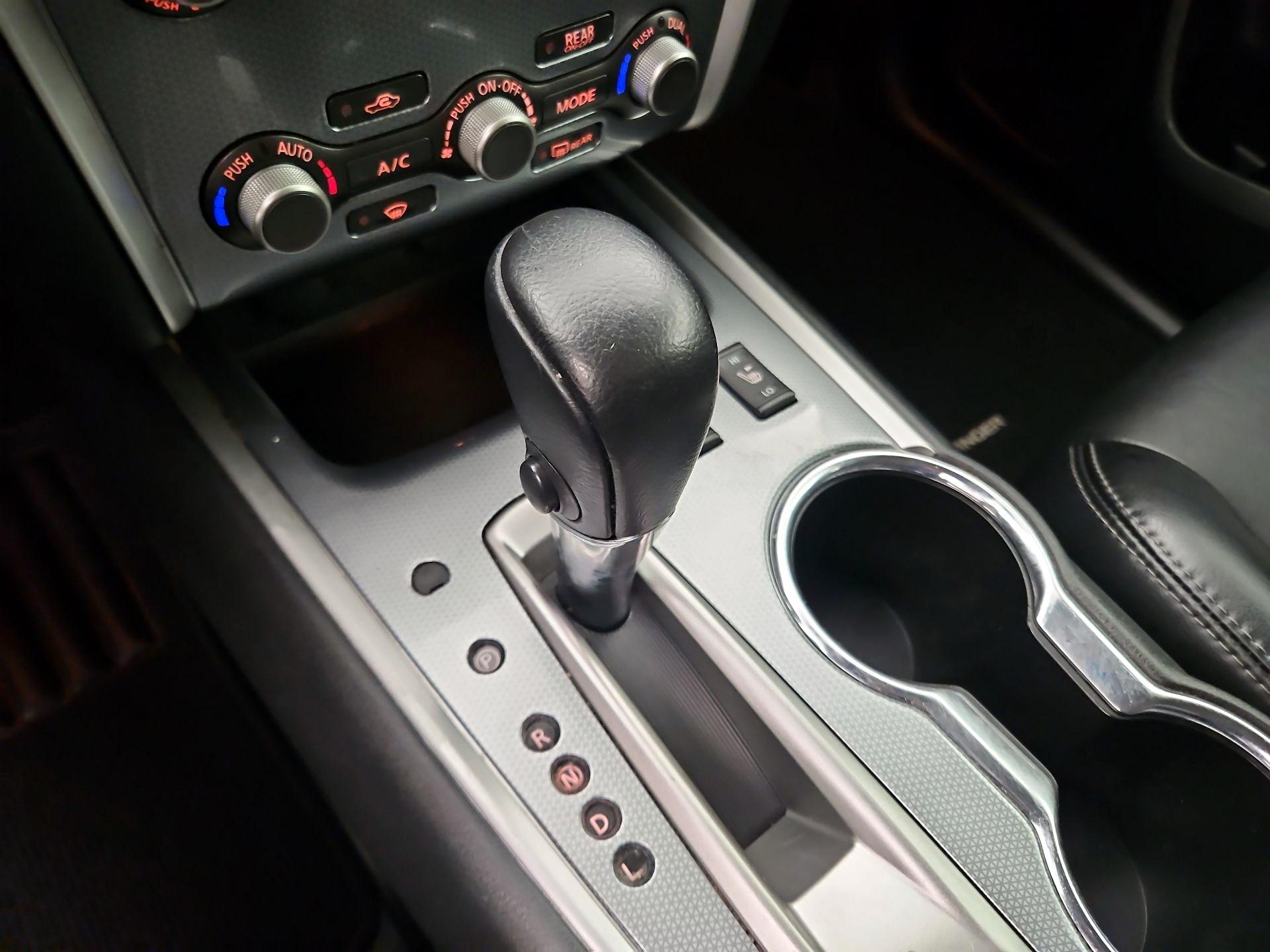 Thumbnail: 2017 Nissan Pathfinder - 17