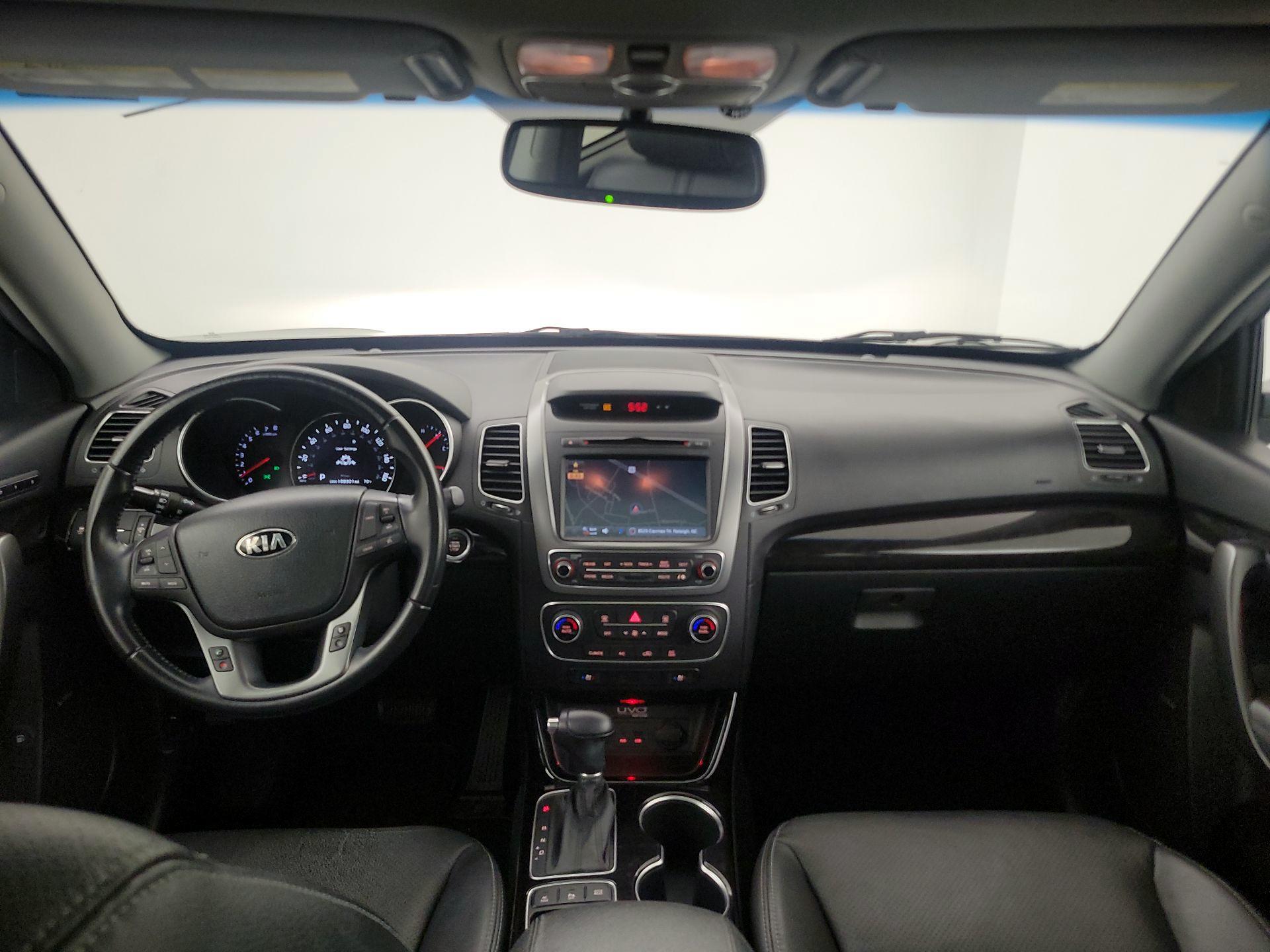 Thumbnail: 2014 Kia Sorento - 9