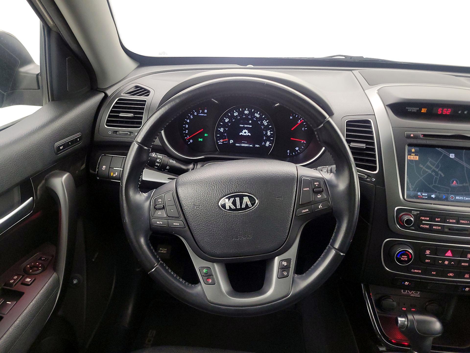 Thumbnail: 2014 Kia Sorento - 10