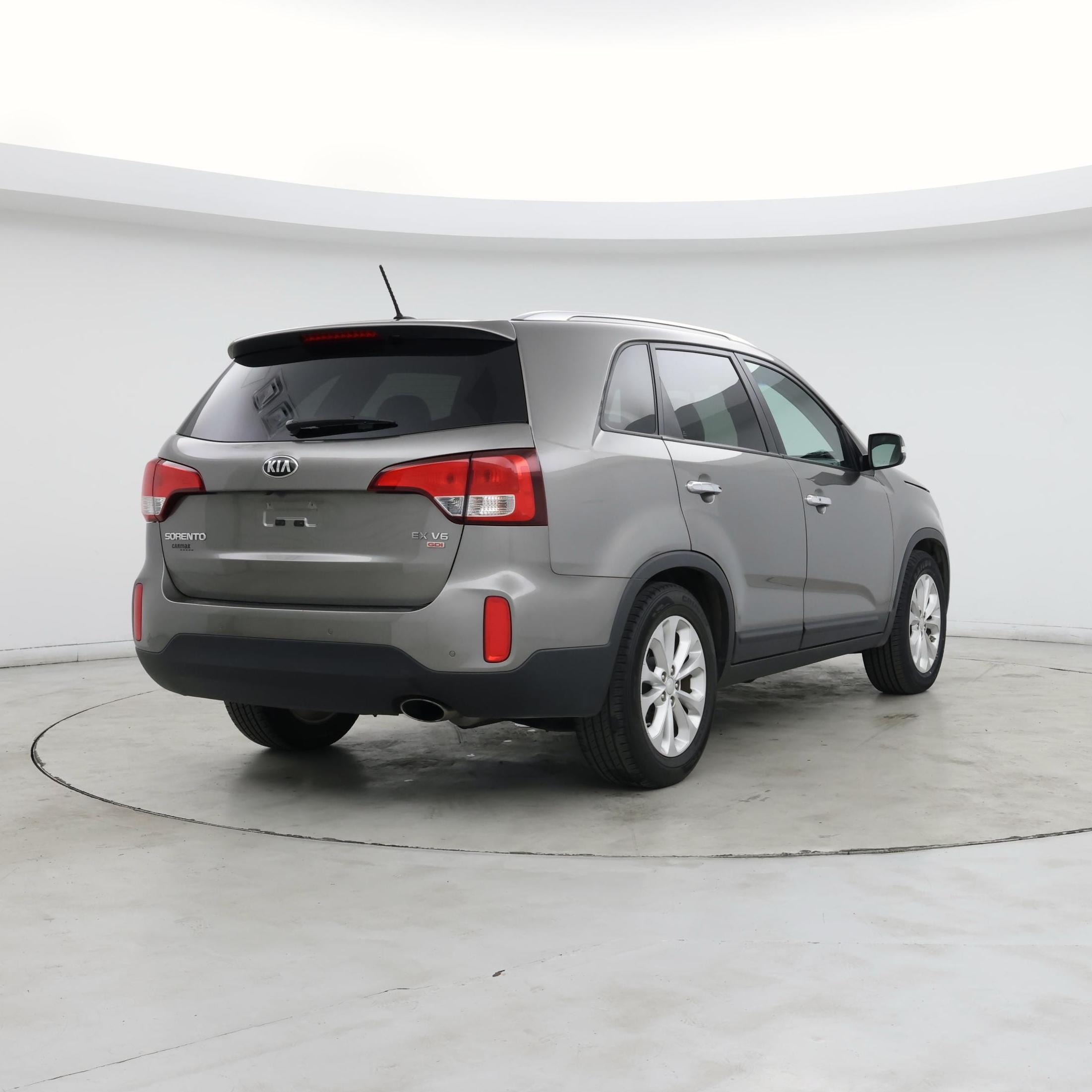 Thumbnail: 2014 Kia Sorento - 8