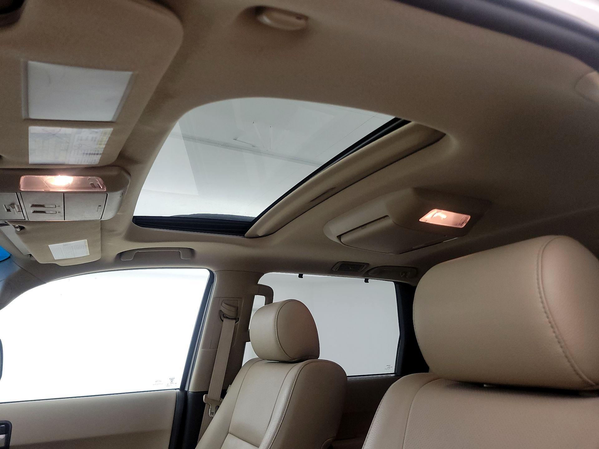 Thumbnail: 2017 Toyota Sequoia - 20