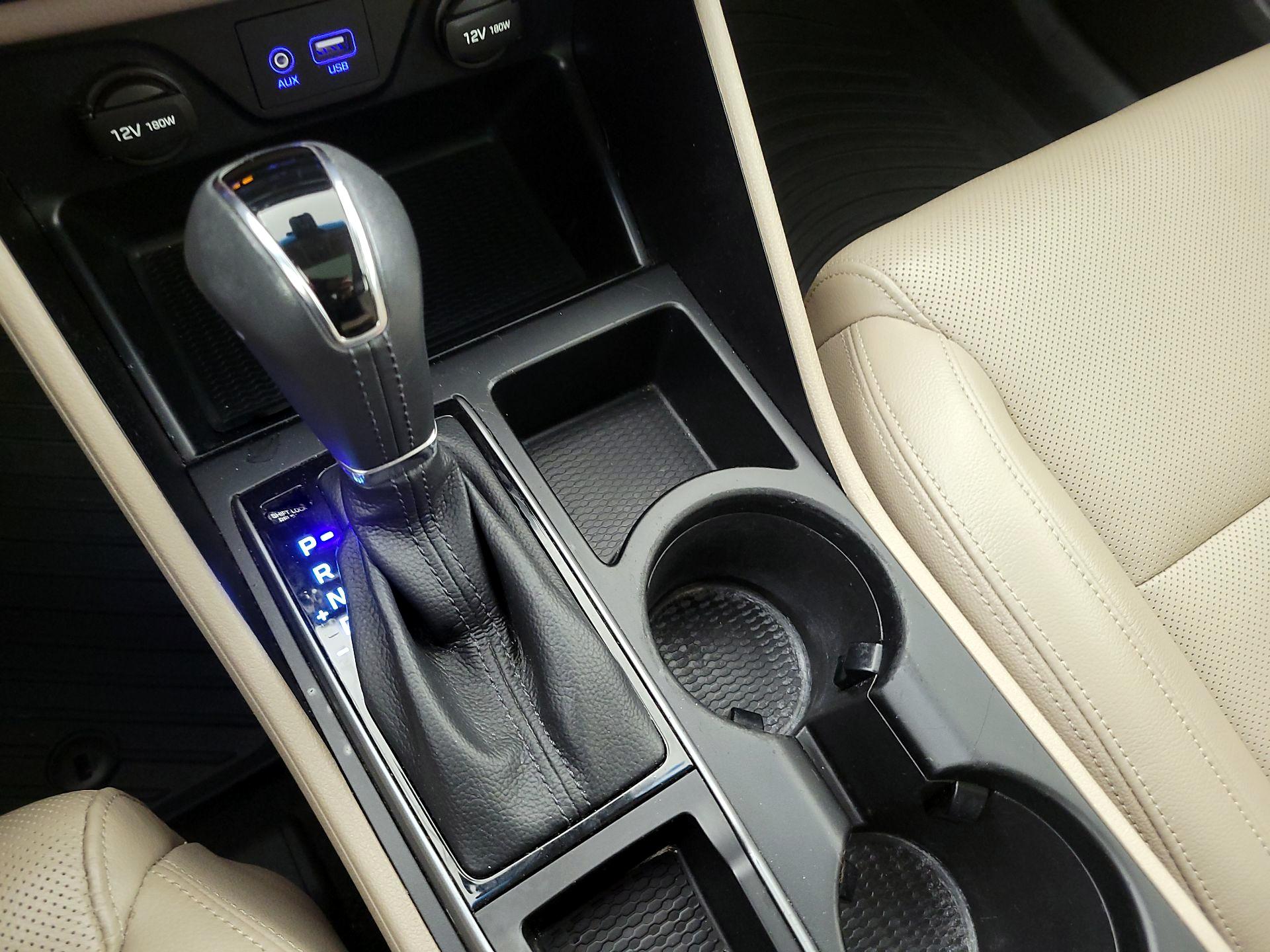 Thumbnail: 2016 Hyundai Tucson - 18