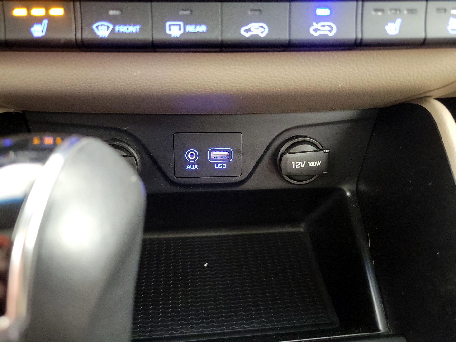 Thumbnail: 2016 Hyundai Tucson - 19