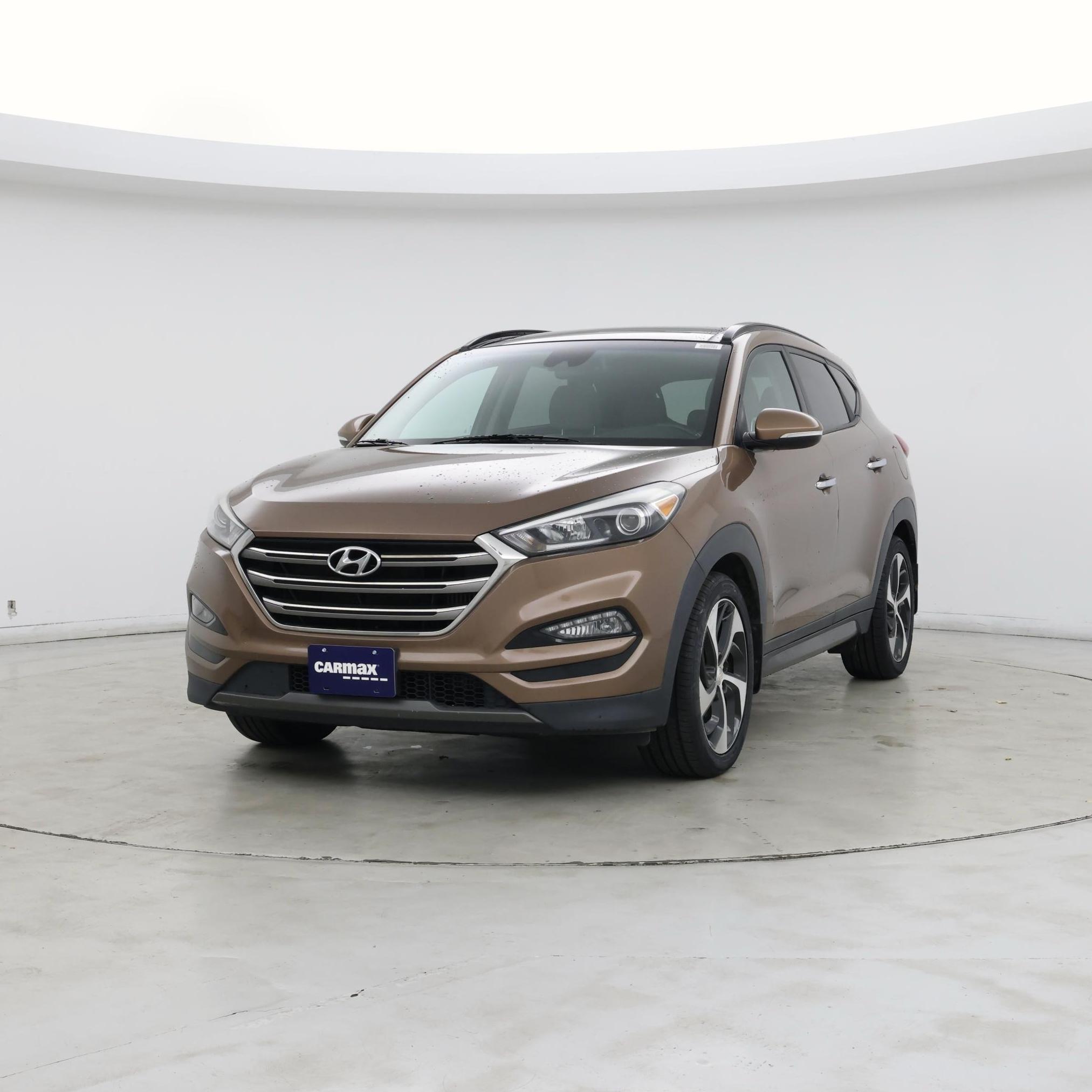 Thumbnail: 2016 Hyundai Tucson - 4