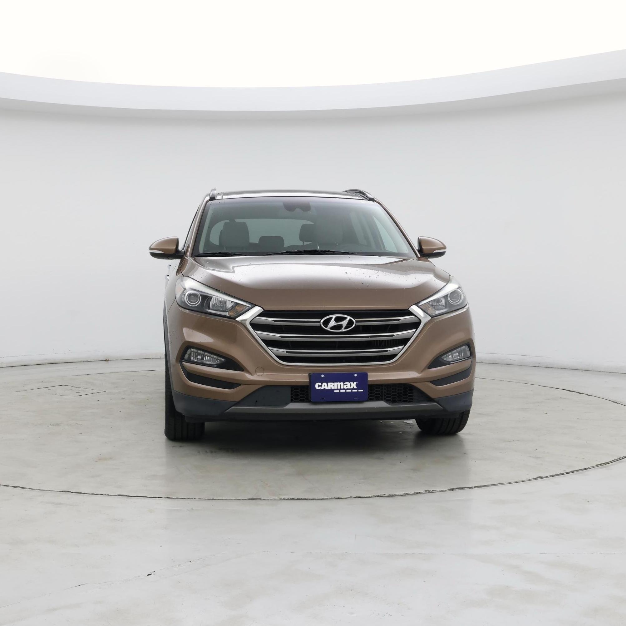 Thumbnail: 2016 Hyundai Tucson - 5