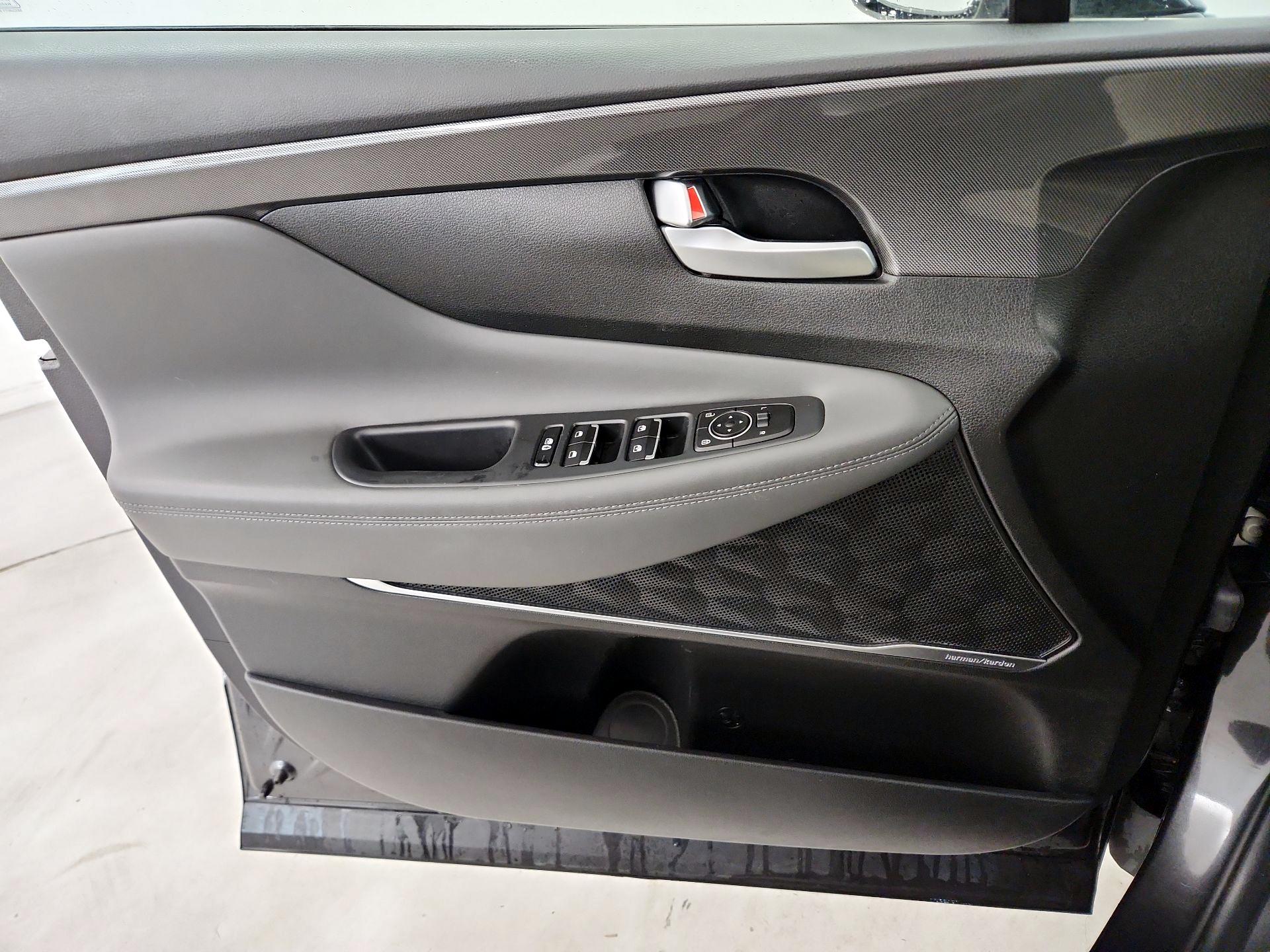 Thumbnail: 2023 Hyundai Santa Fe - 12