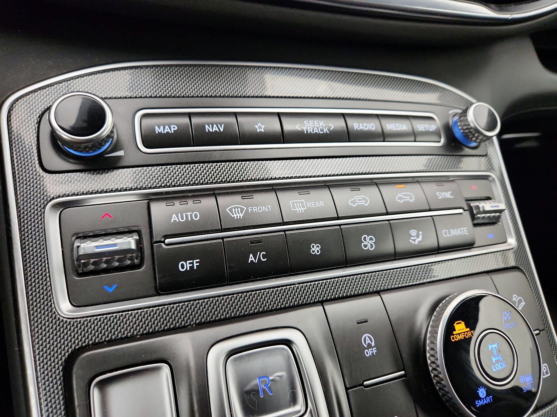 Thumbnail: 2023 Hyundai Santa Fe - 17