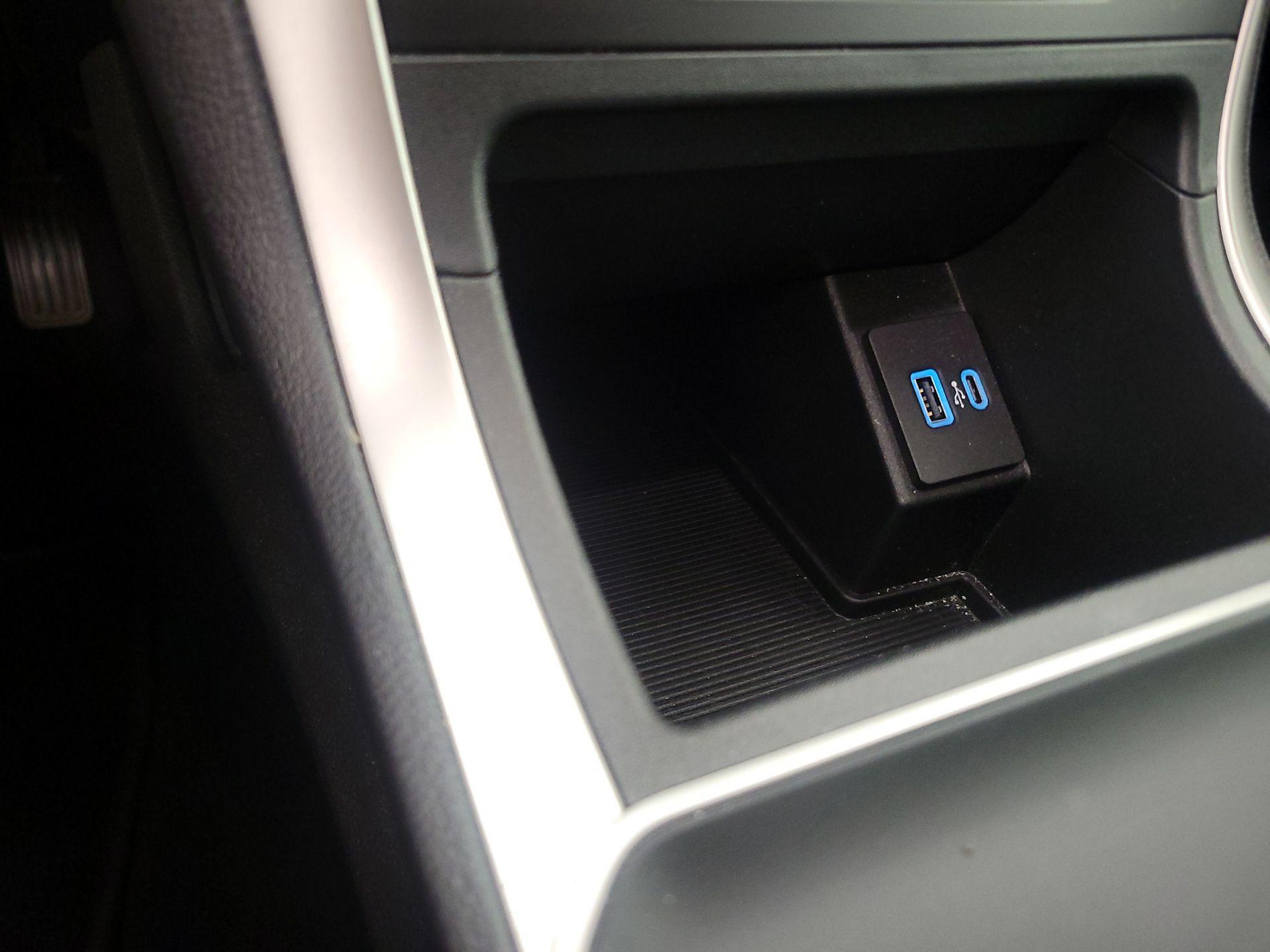 Thumbnail: 2024 Ford Edge - 18