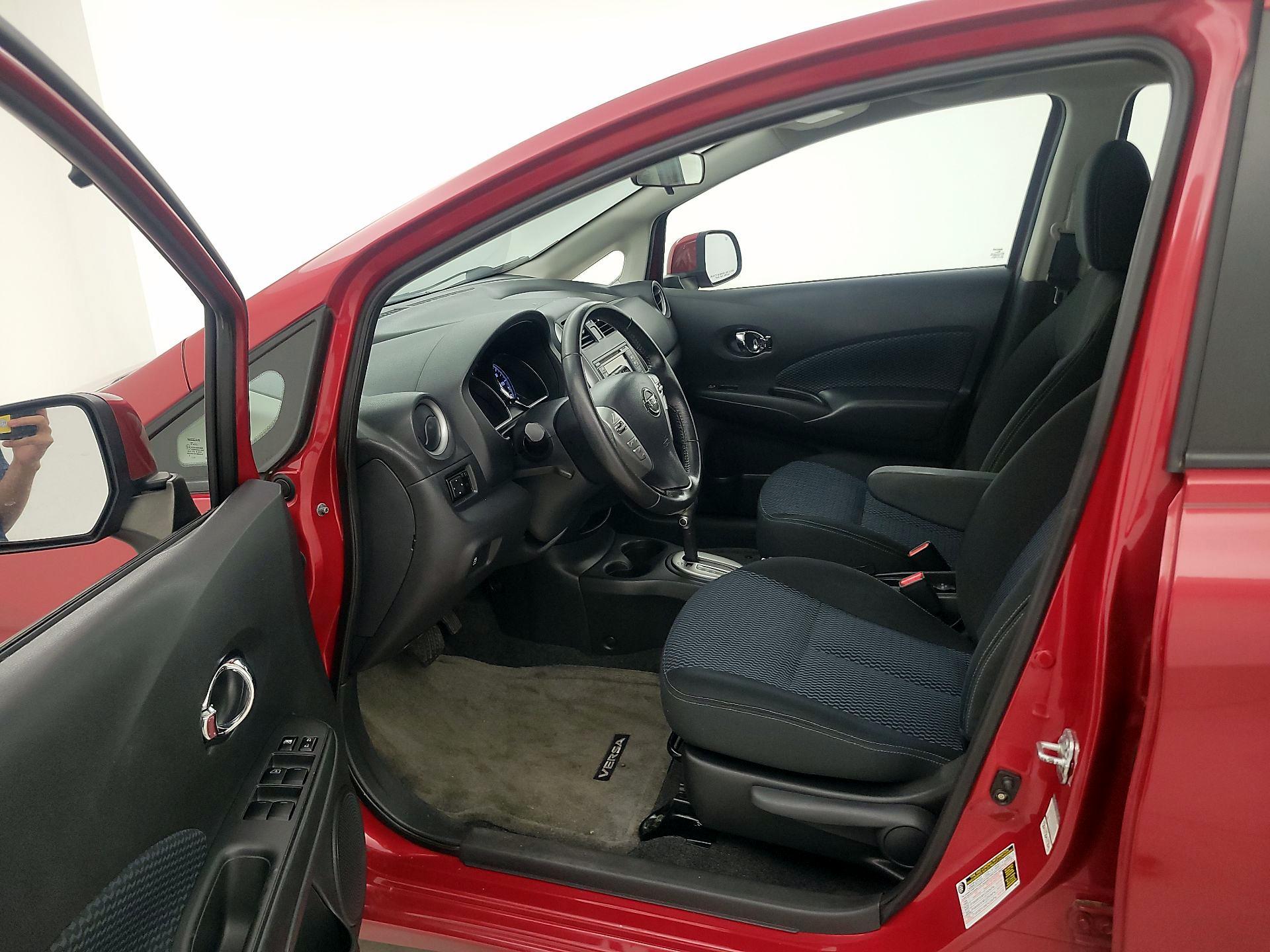 Thumbnail: 2014 Nissan Versa Note - 11