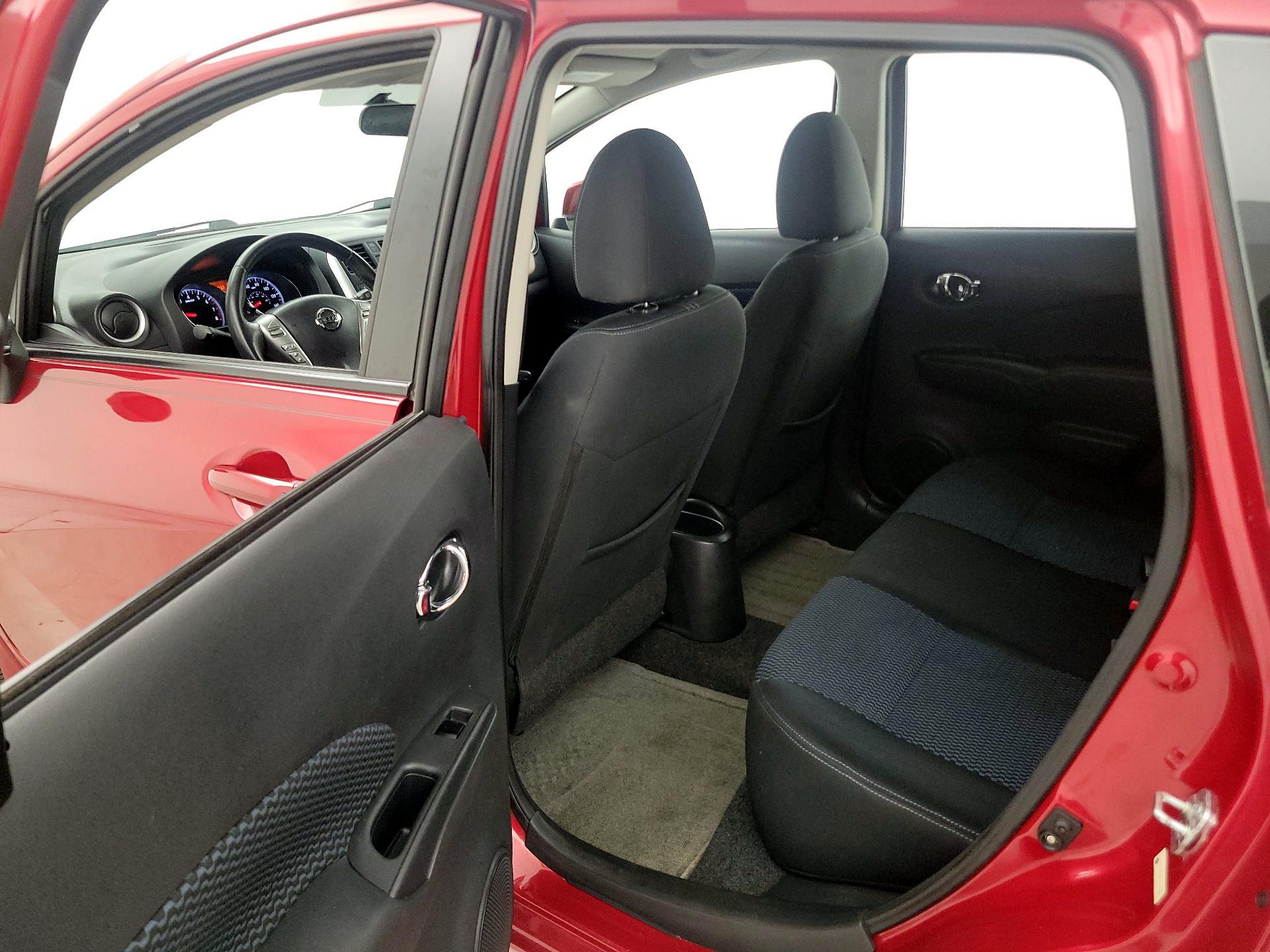 Thumbnail: 2014 Nissan Versa Note - 20