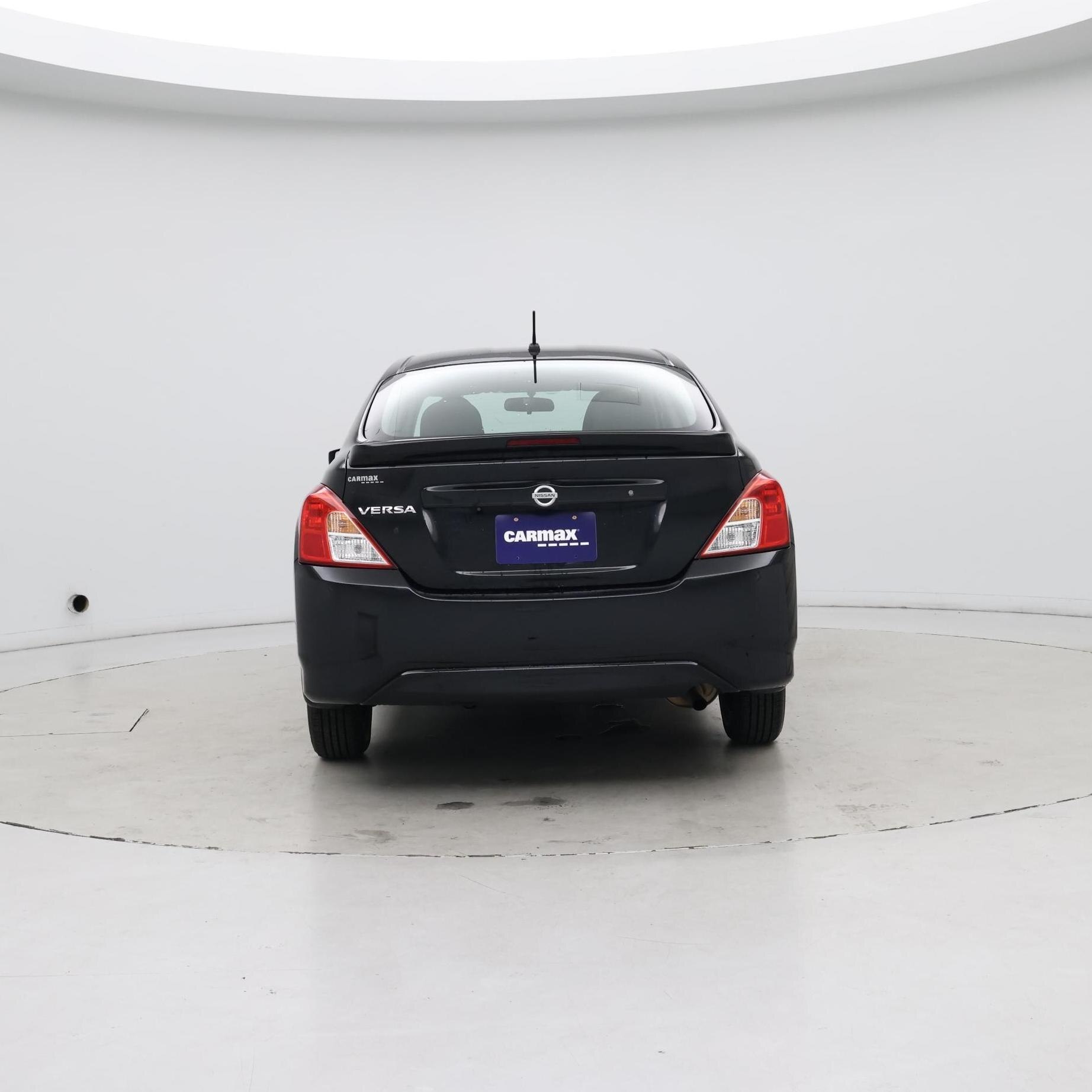Thumbnail: 2019 Nissan Versa - 6