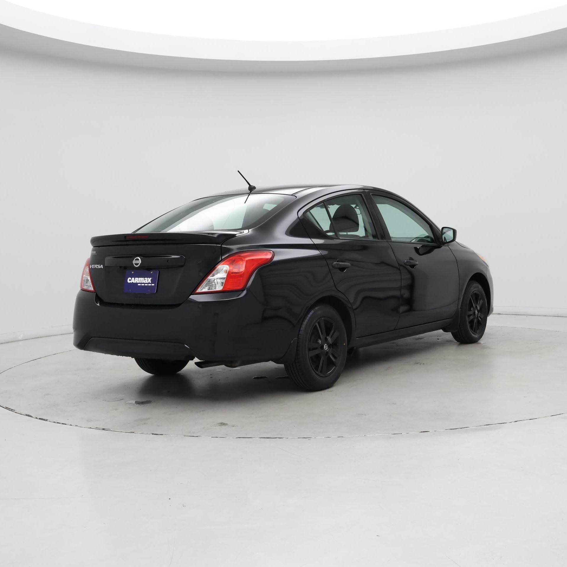Thumbnail: 2019 Nissan Versa - 8