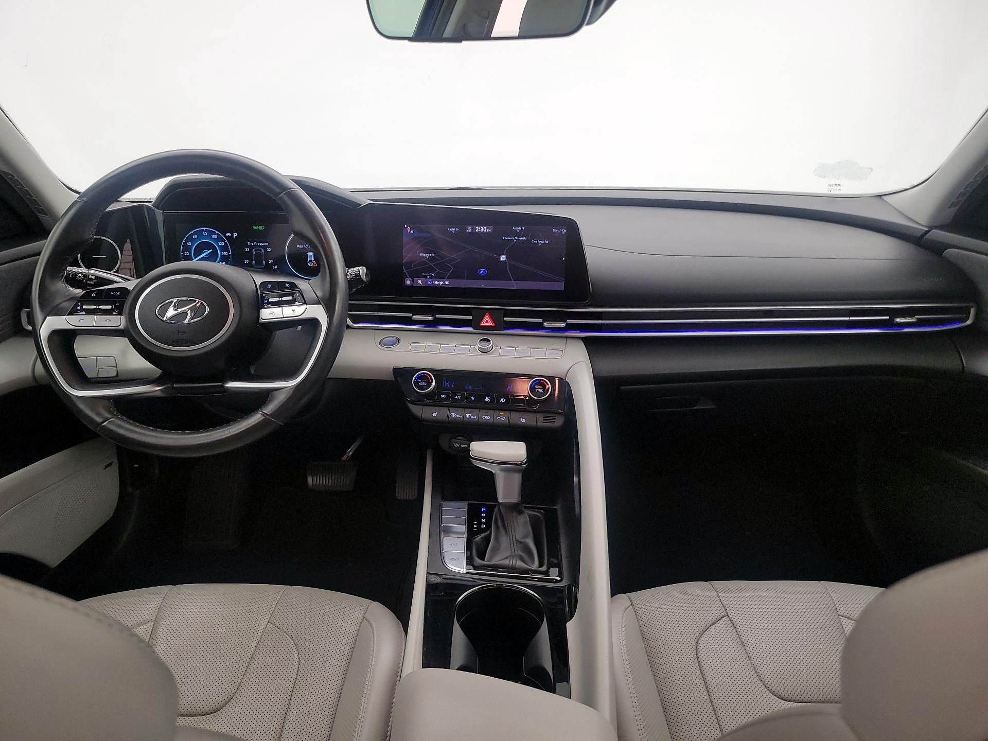 Thumbnail: 2021 Hyundai Elantra - 9