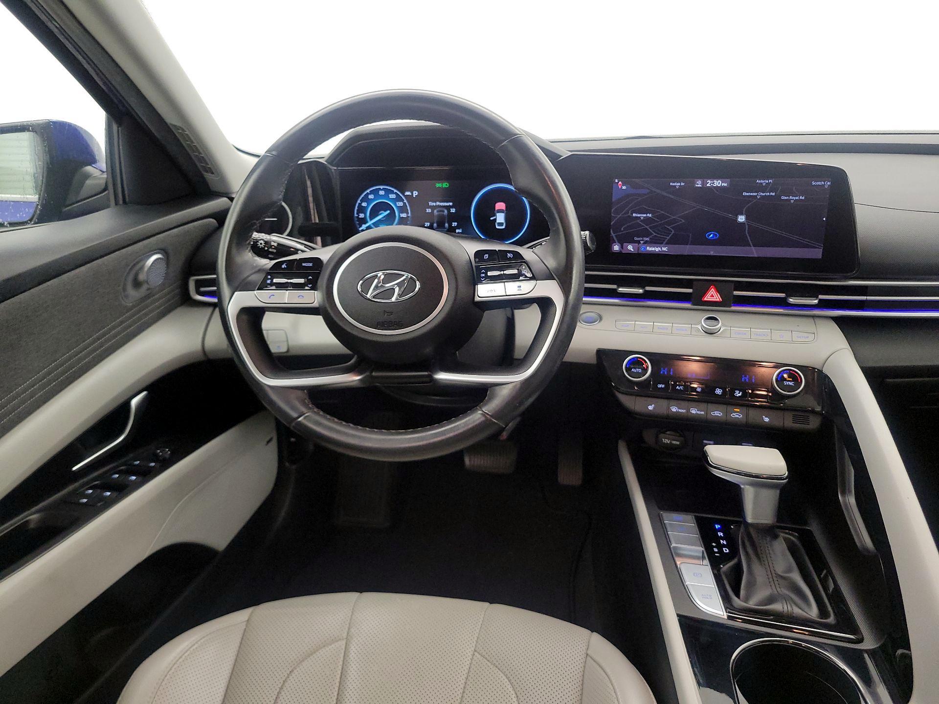 Thumbnail: 2021 Hyundai Elantra - 10