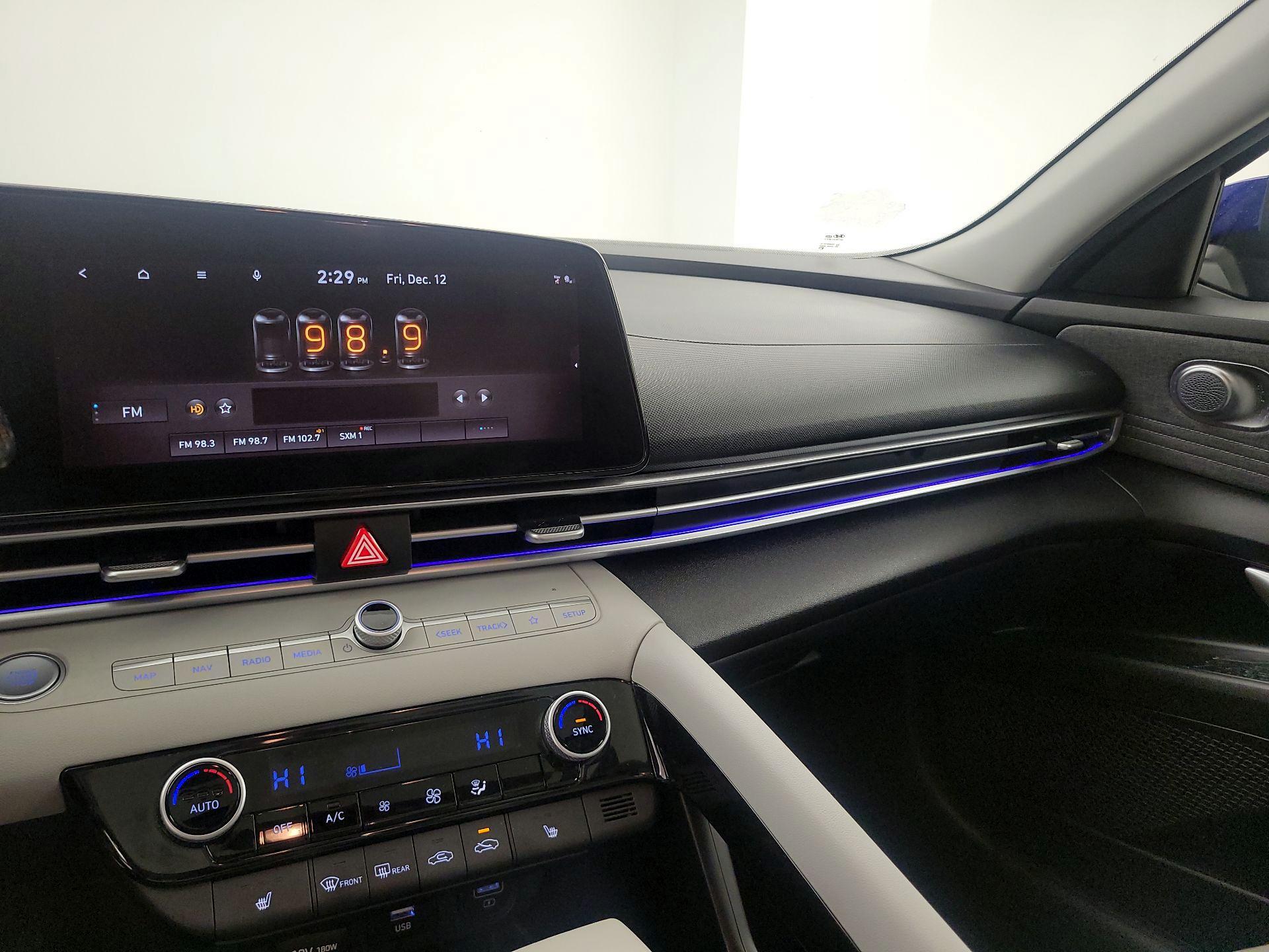 Thumbnail: 2021 Hyundai Elantra - 16