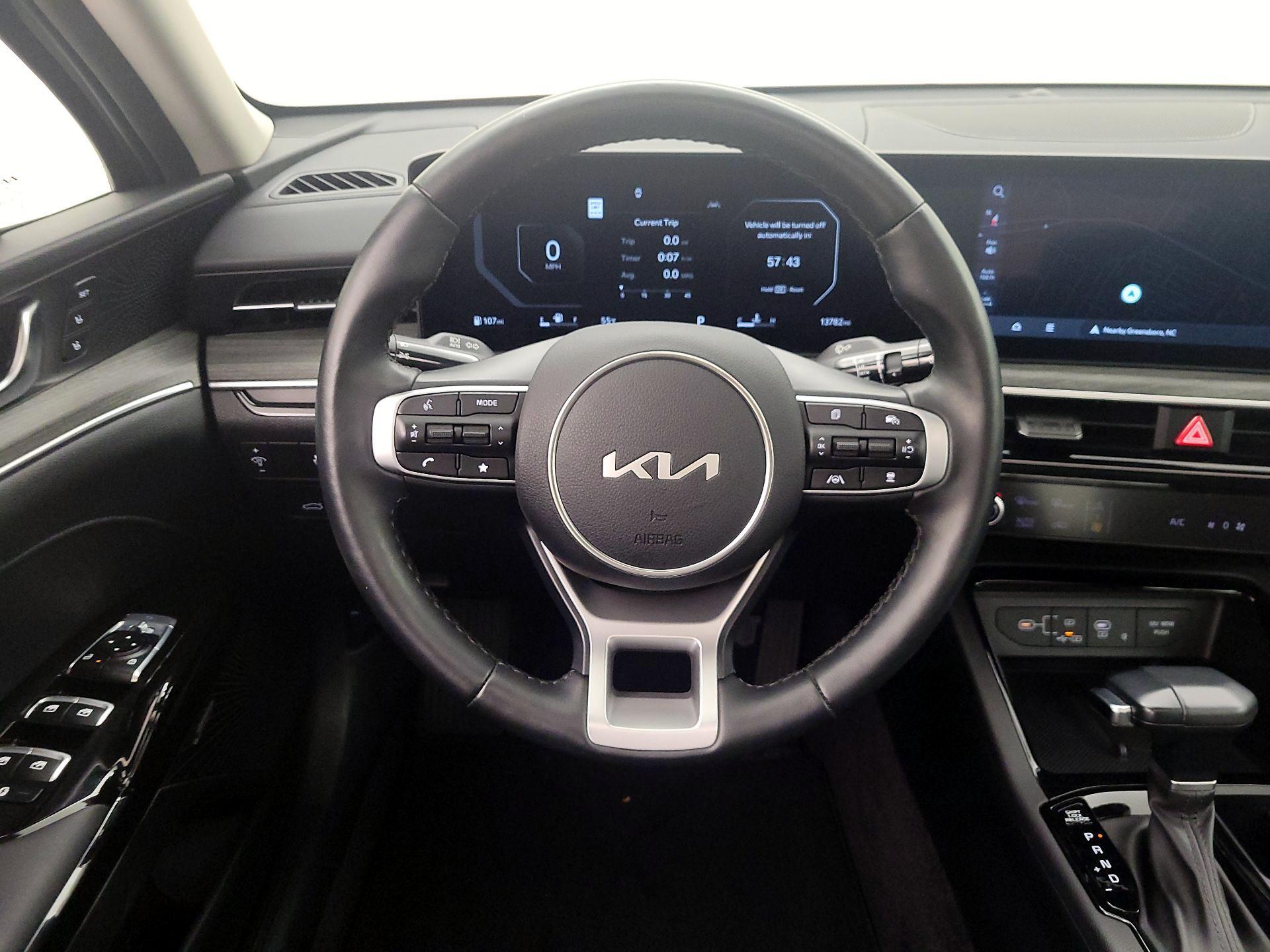 Thumbnail: 2025 Kia K5 - 10