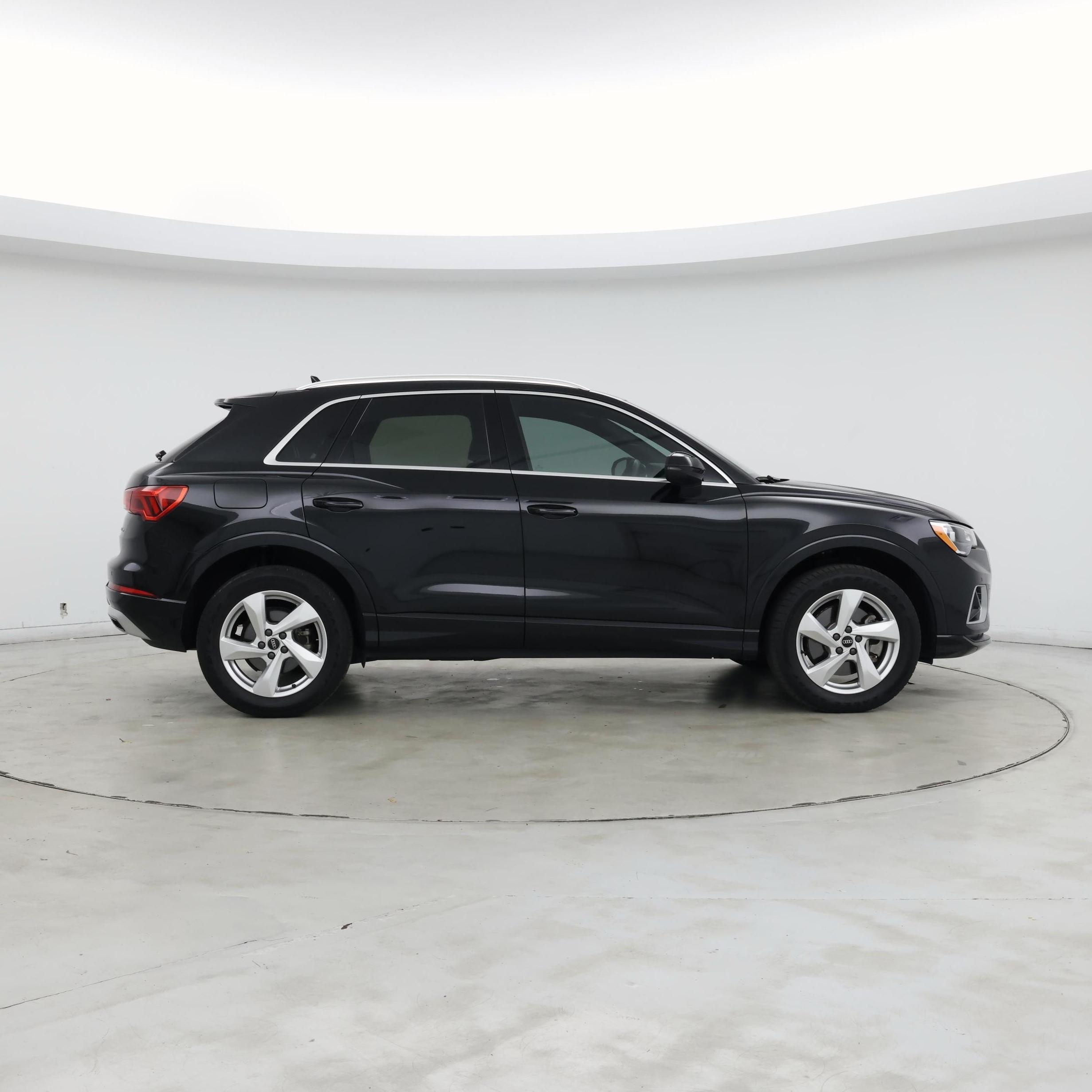 Thumbnail: 2021 Audi Q3 - 7