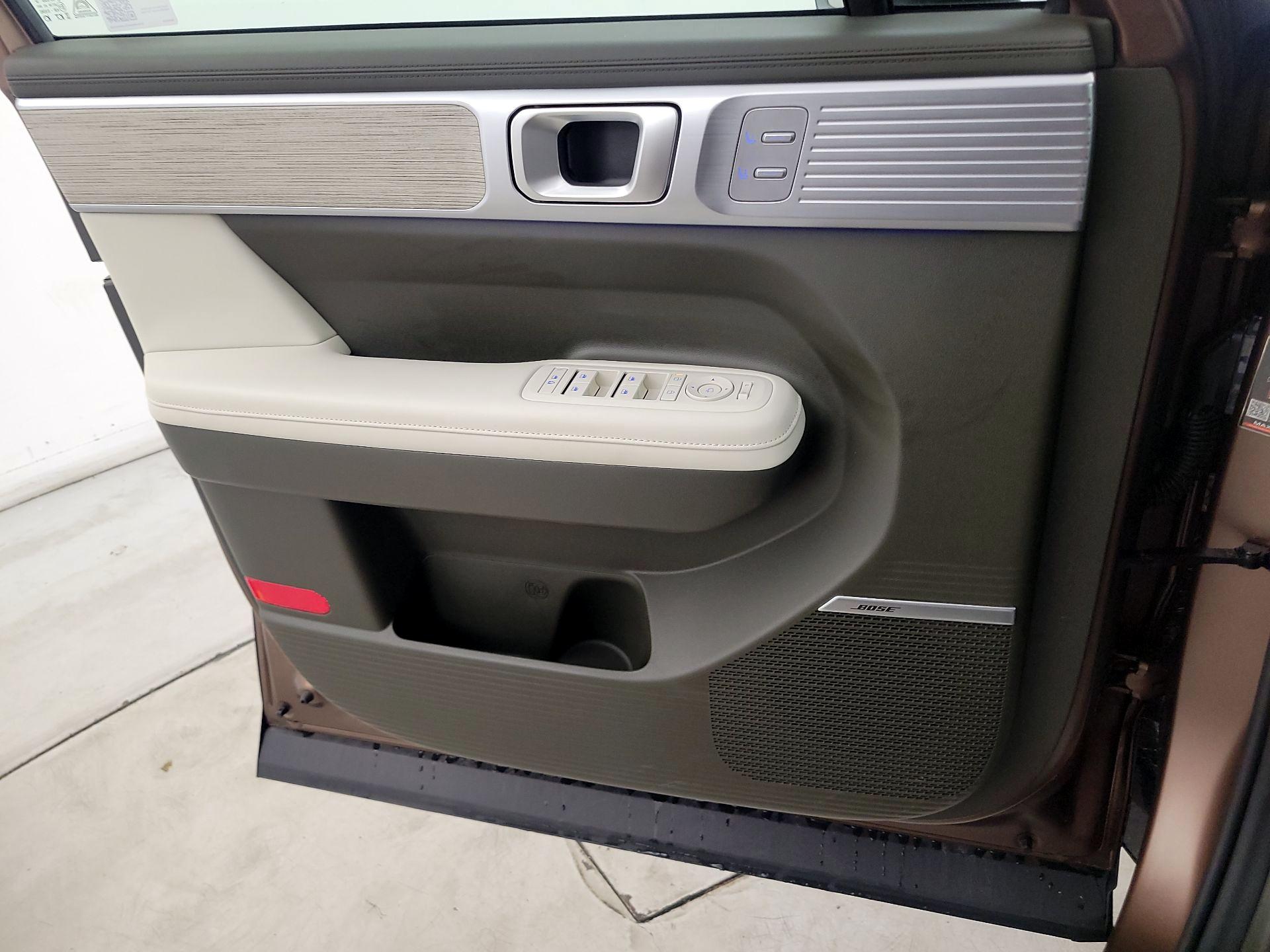 Thumbnail: 2024 Hyundai Santa Fe - 12