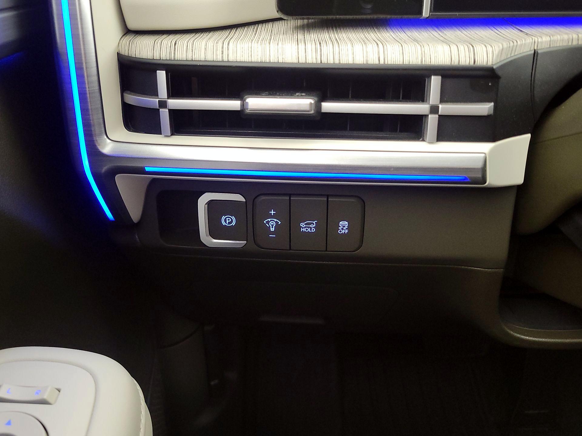 Thumbnail: 2024 Hyundai Santa Fe - 13