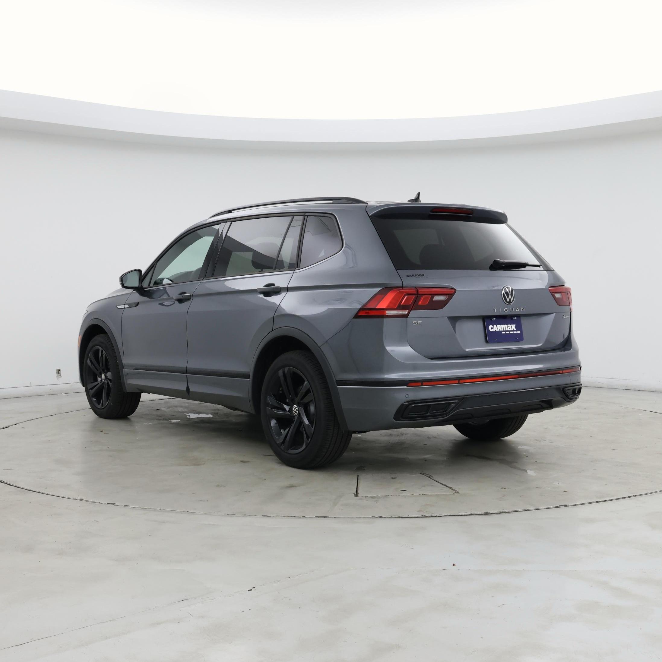 Thumbnail: 2024 Volkswagen Tiguan - 2