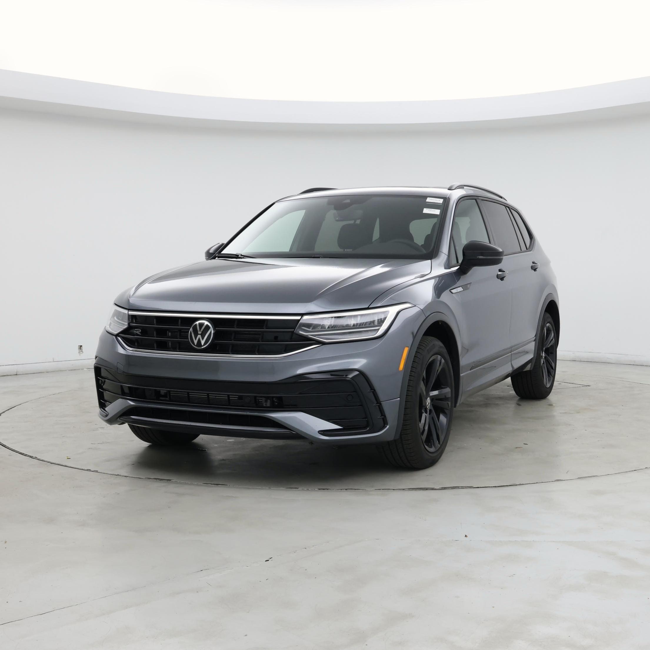 Thumbnail: 2024 Volkswagen Tiguan - 4