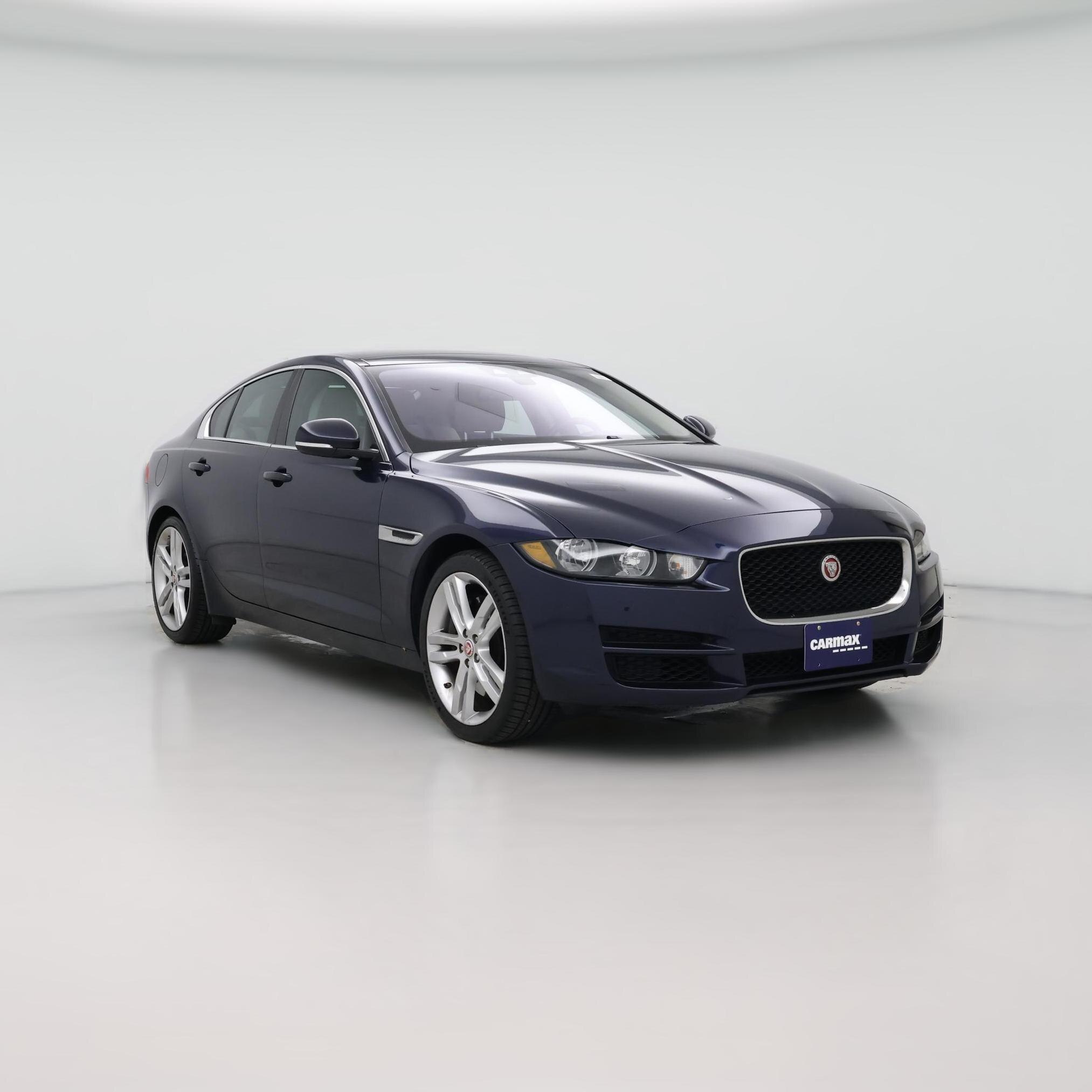 Thumbnail: 2017 Jaguar XE - 1
