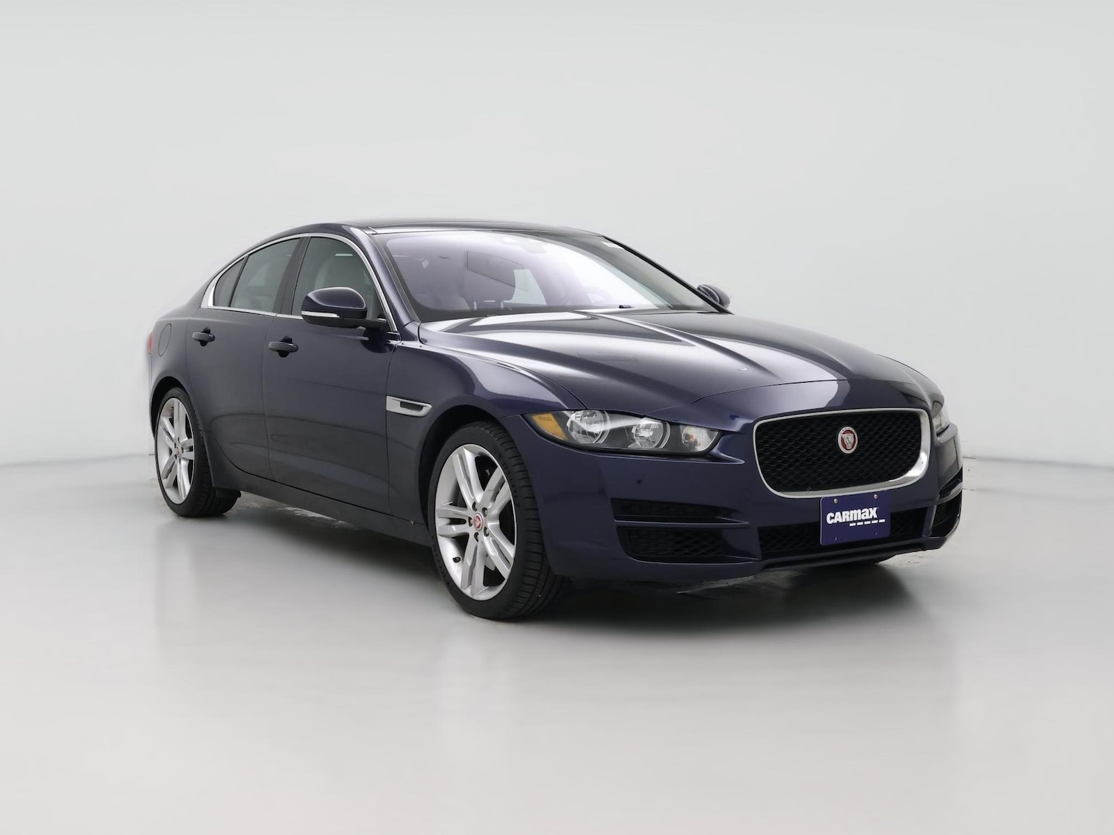2017 Jaguar XE