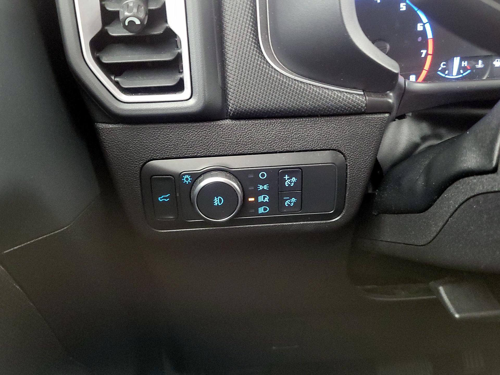 Thumbnail: 2021 Ford Bronco Sport - 13