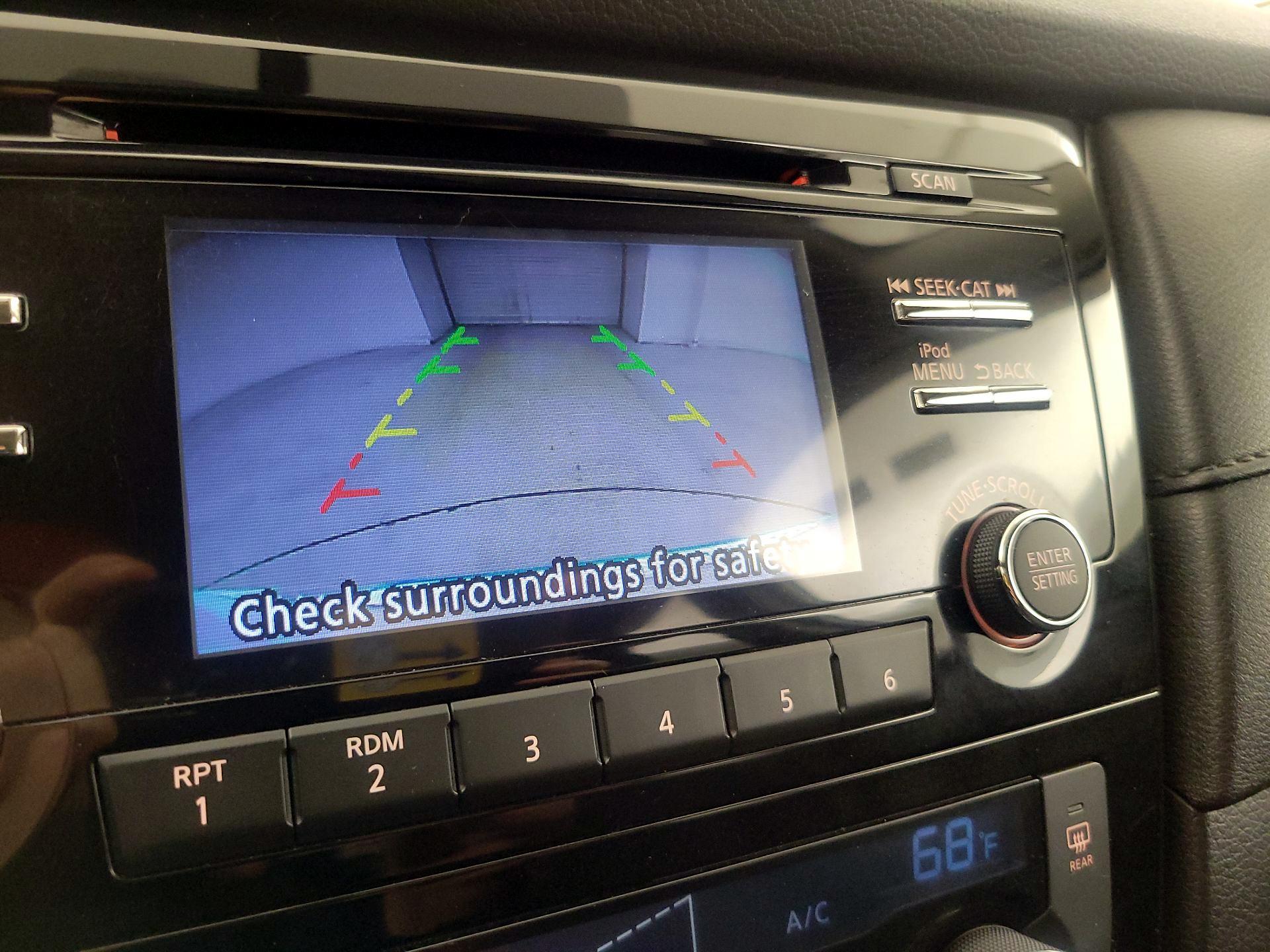 Thumbnail: 2017 Nissan Rogue - 14