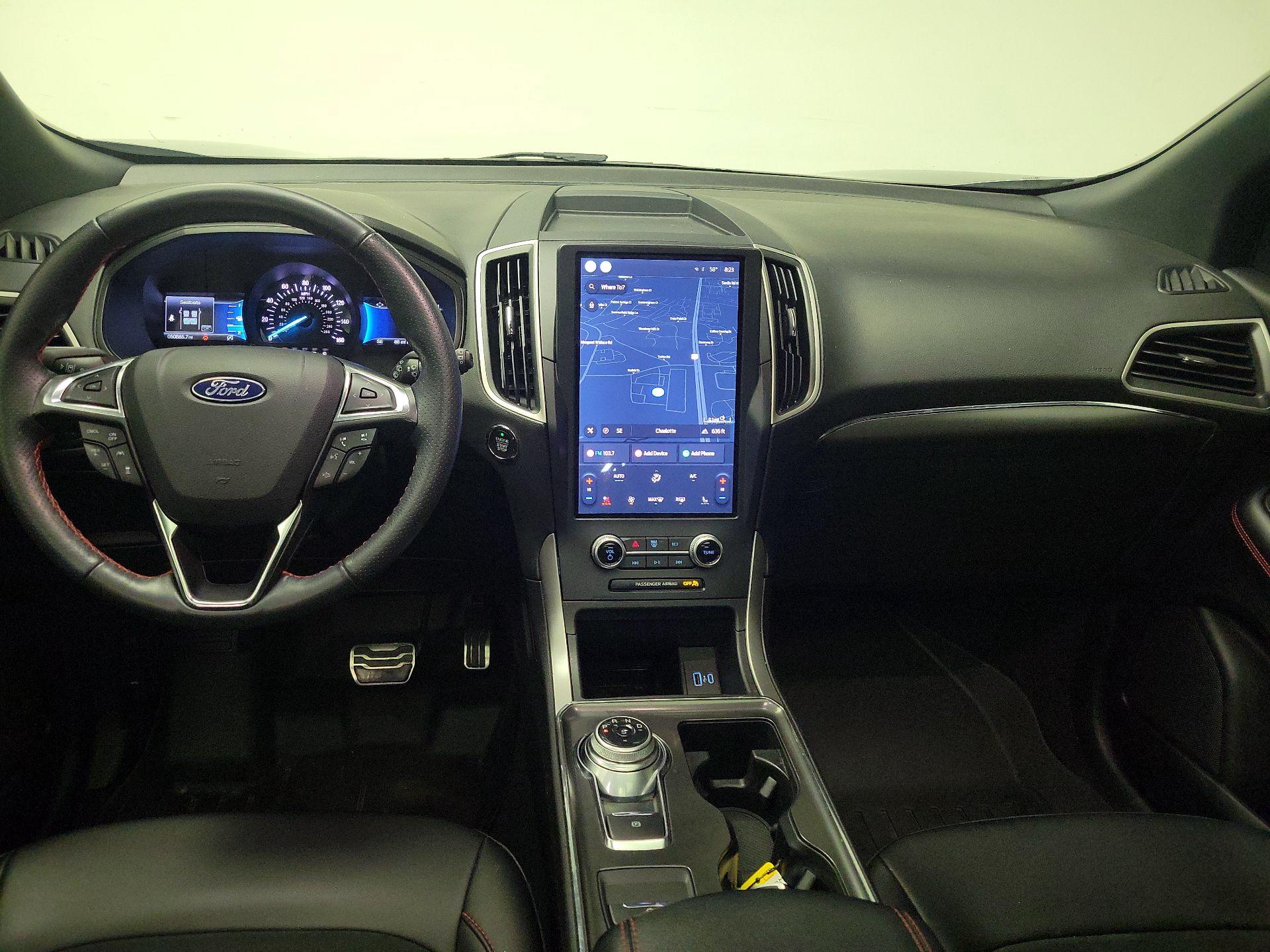 Thumbnail: 2022 Ford Edge - 9