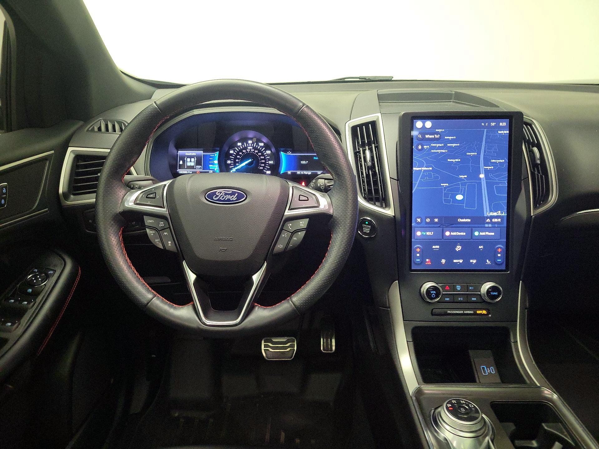 Thumbnail: 2022 Ford Edge - 10