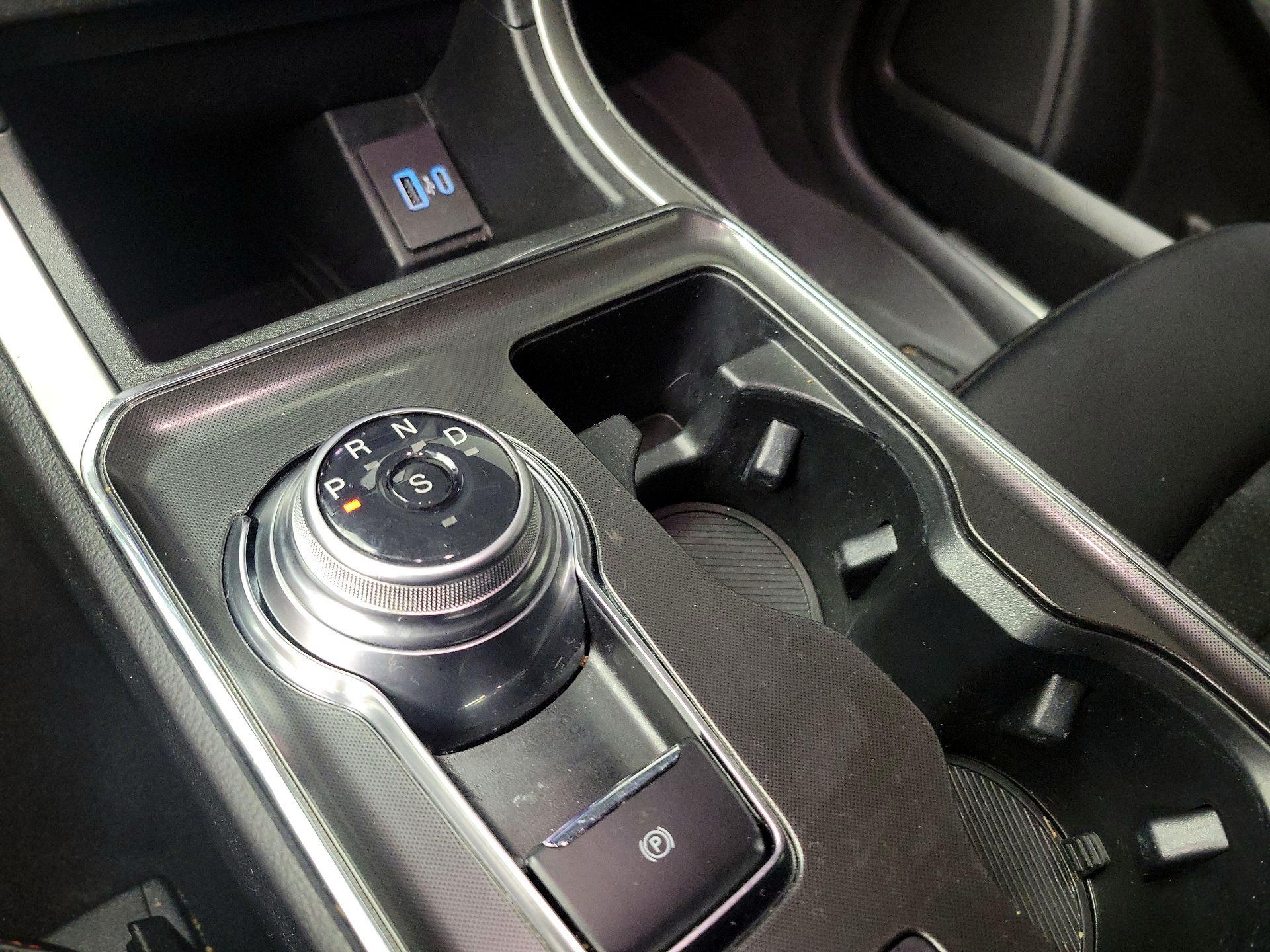 Thumbnail: 2022 Ford Edge - 18