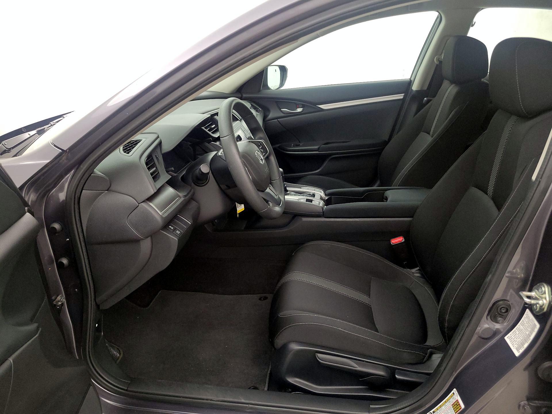 Thumbnail: 2016 Honda Civic - 11