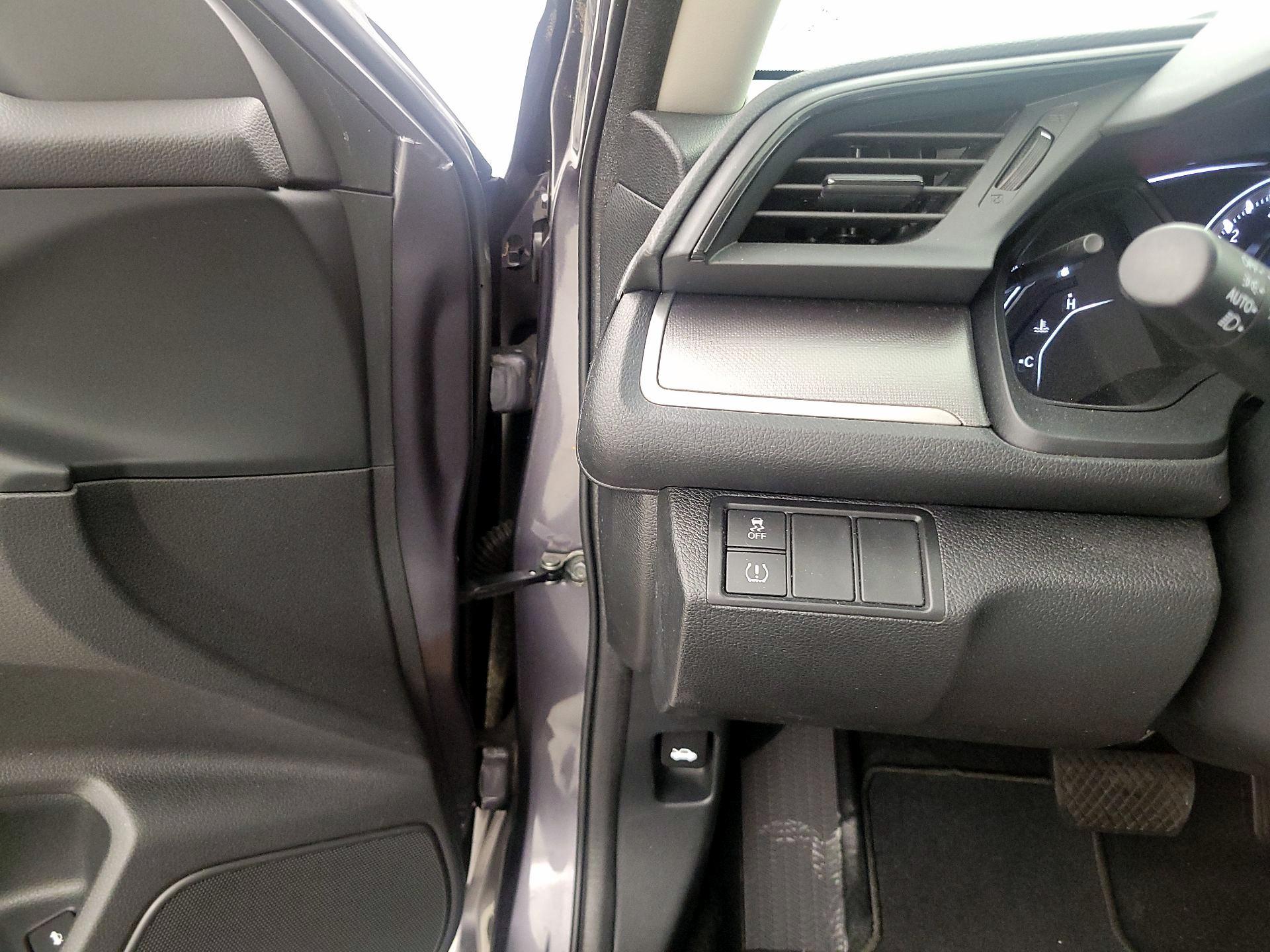 Thumbnail: 2016 Honda Civic - 13