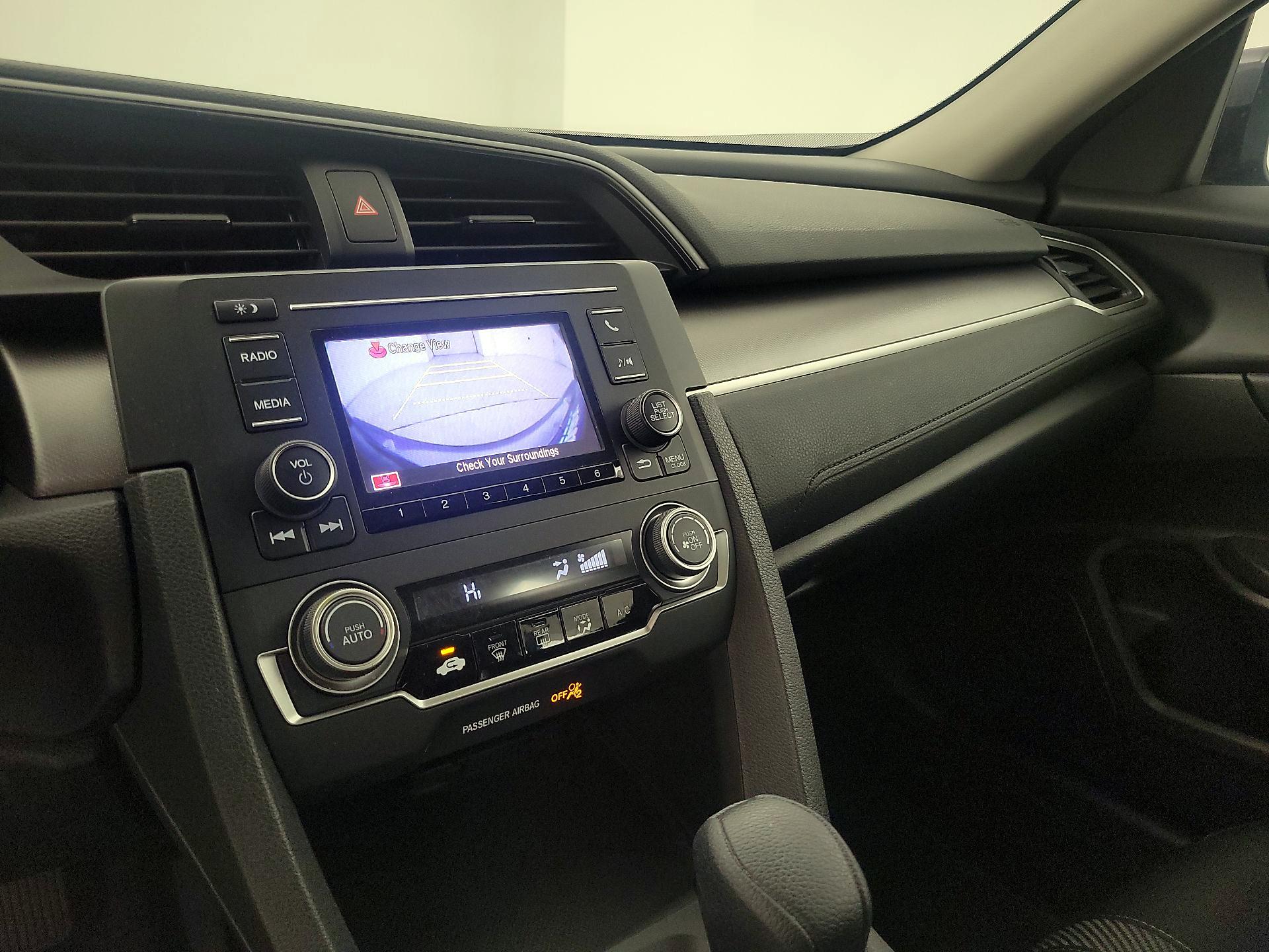 Thumbnail: 2016 Honda Civic - 14