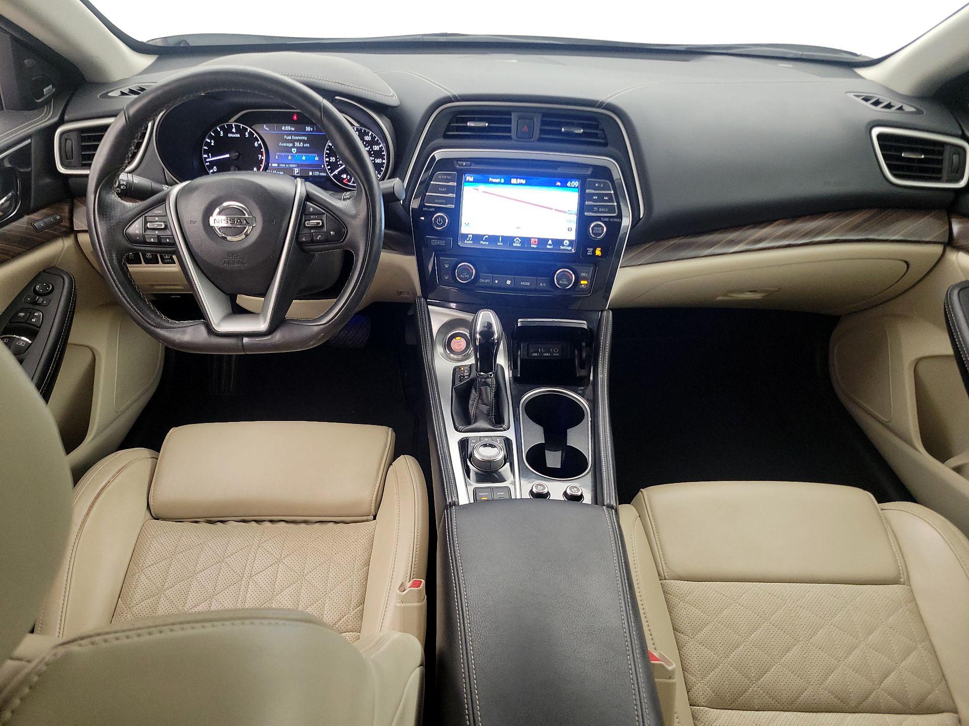 Thumbnail: 2017 Nissan Maxima - 9