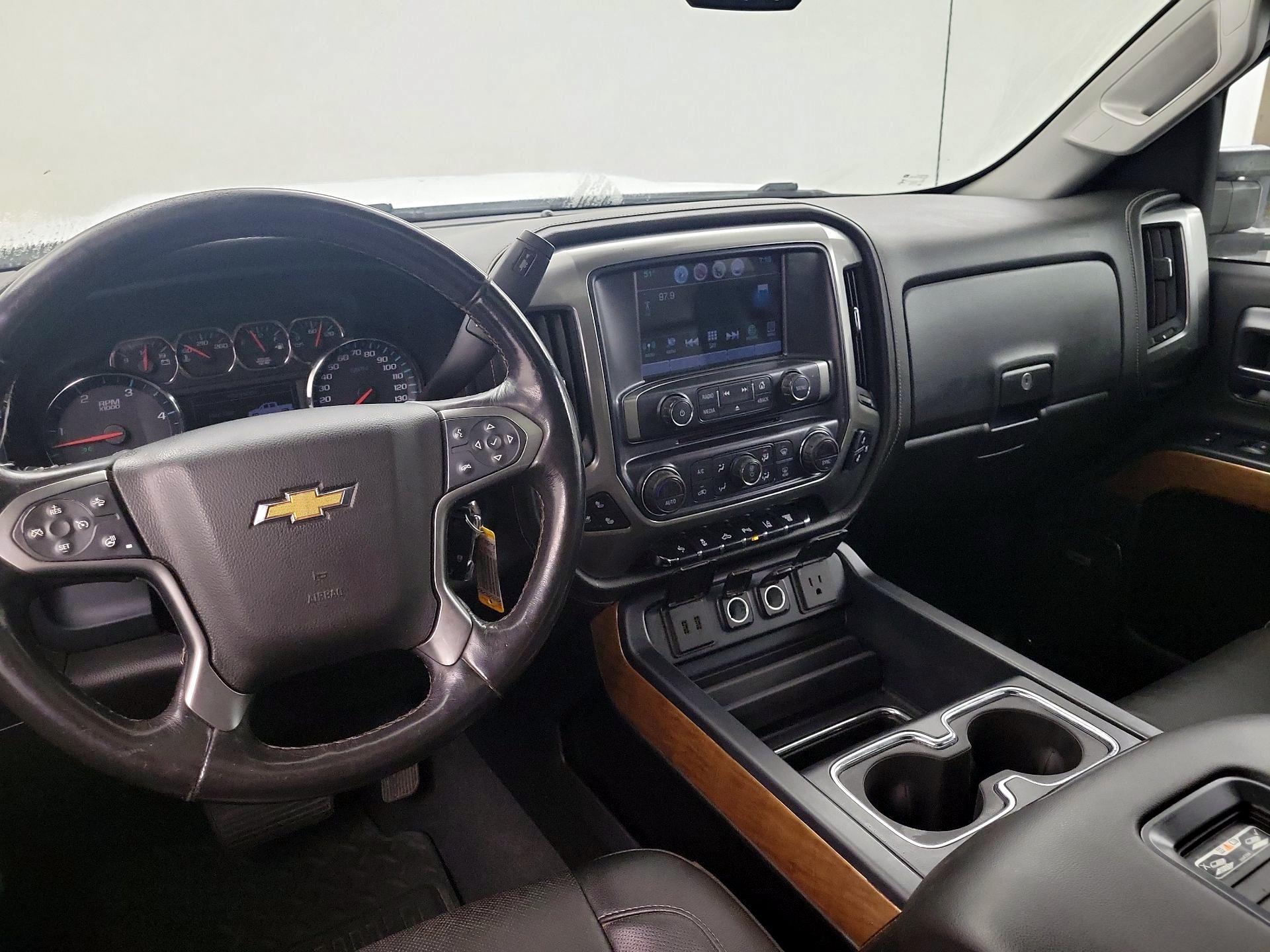 Thumbnail: 2019 Chevrolet Silverado 3500 - 8
