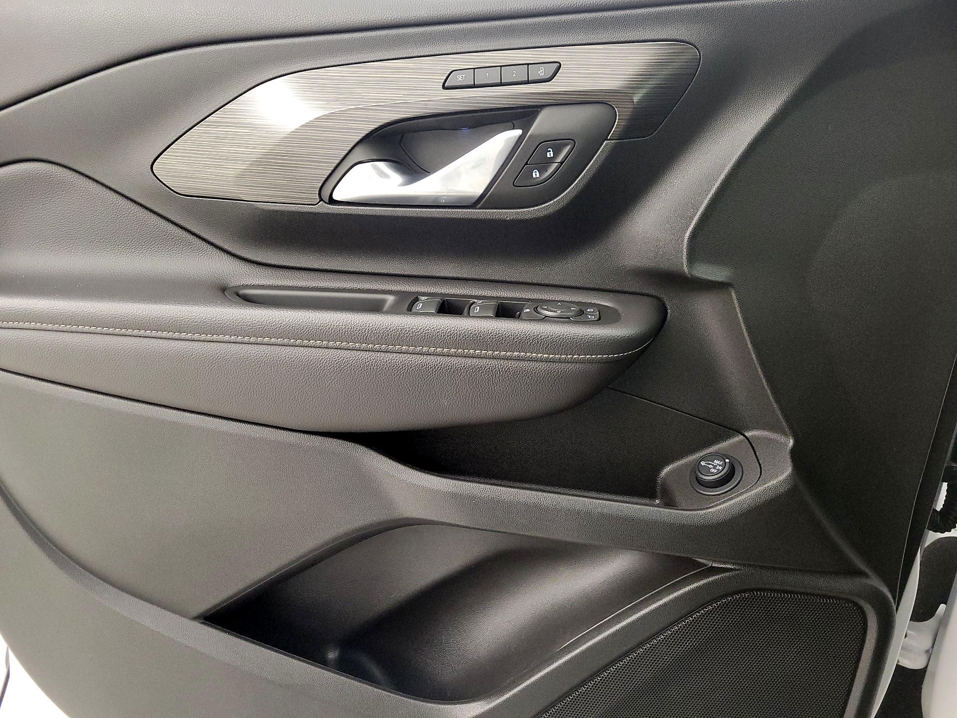 Thumbnail: 2022 GMC Terrain - 12