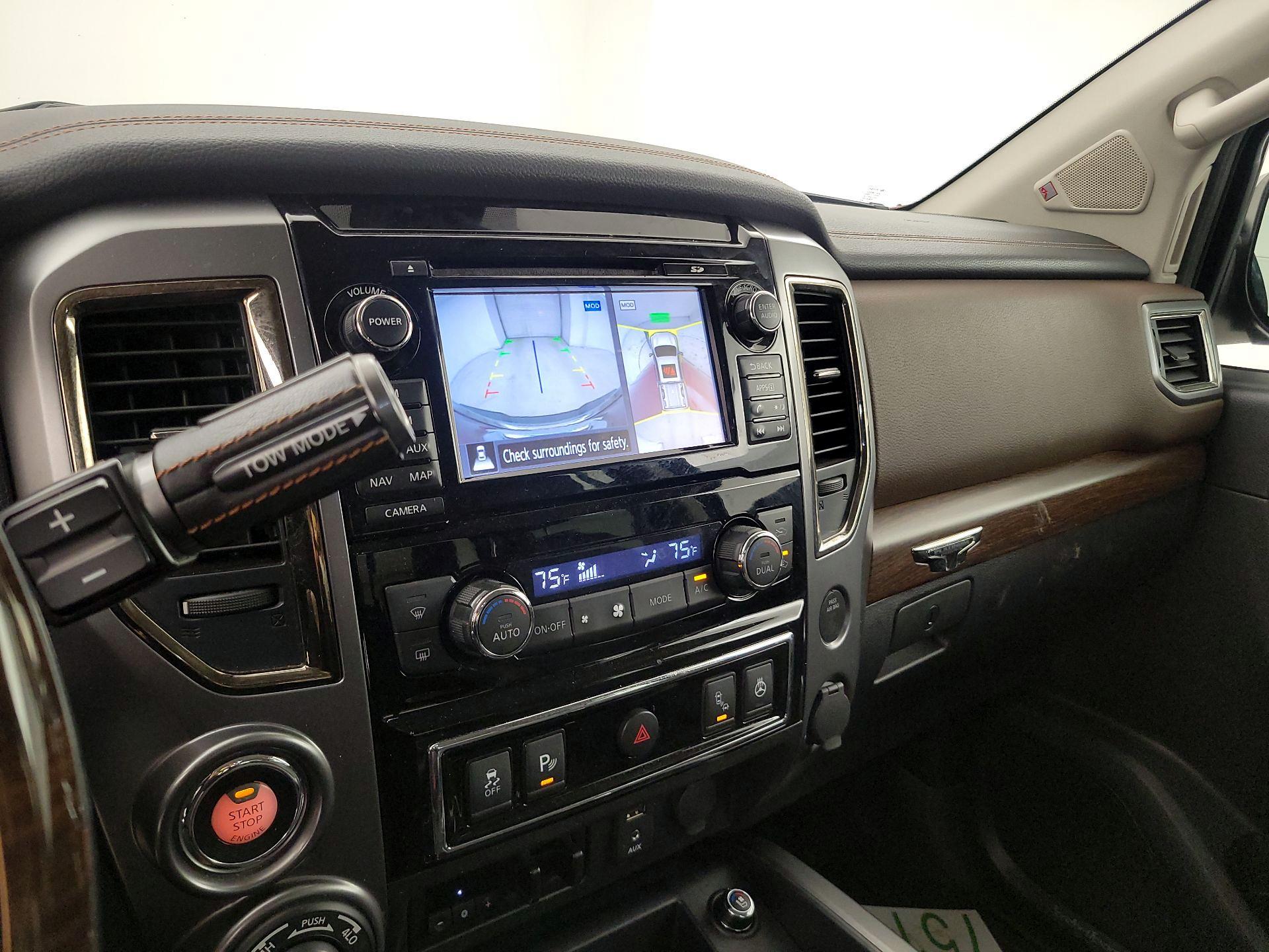 Thumbnail: 2017 Nissan Titan - 15