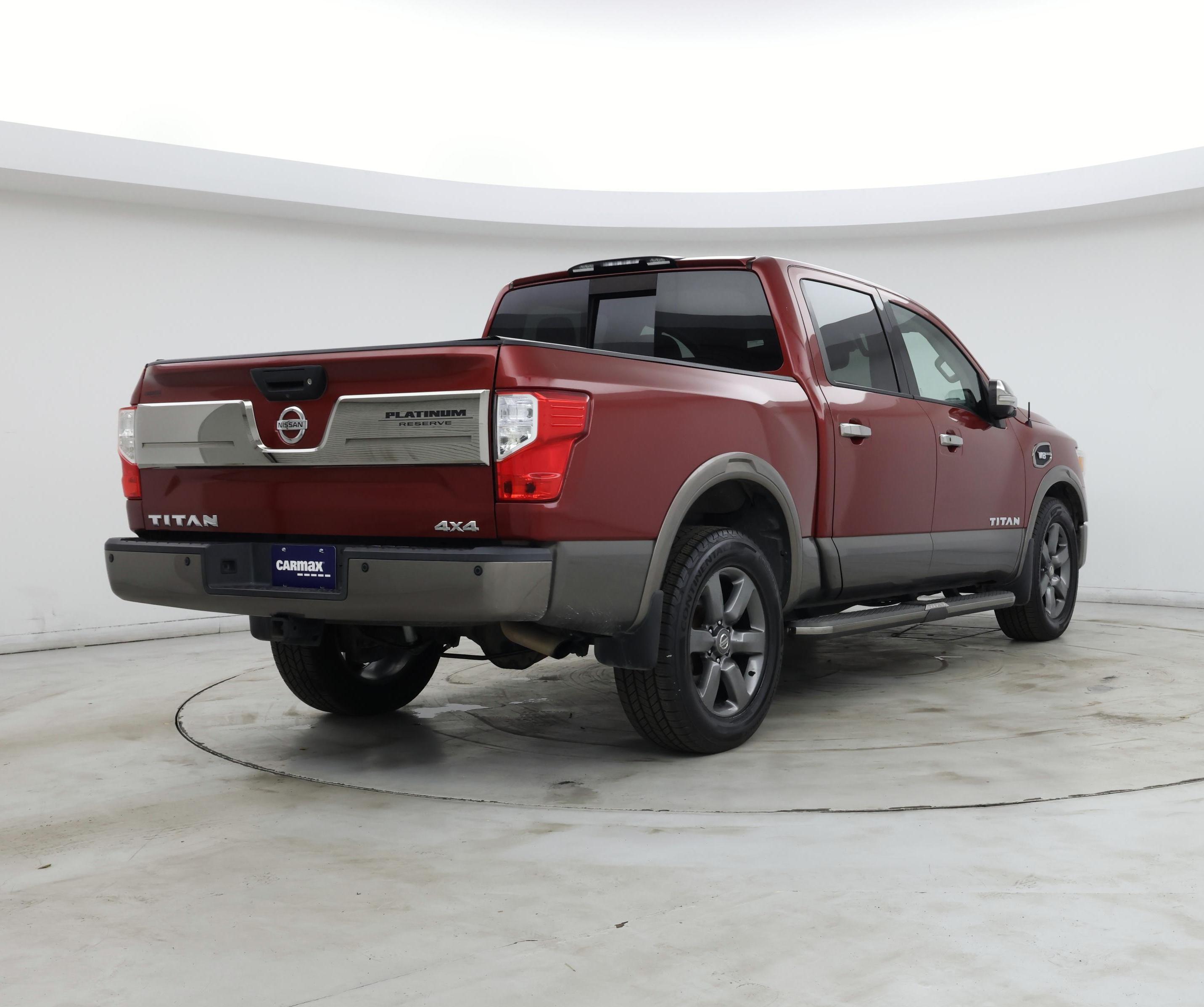 Thumbnail: 2017 Nissan Titan - 8