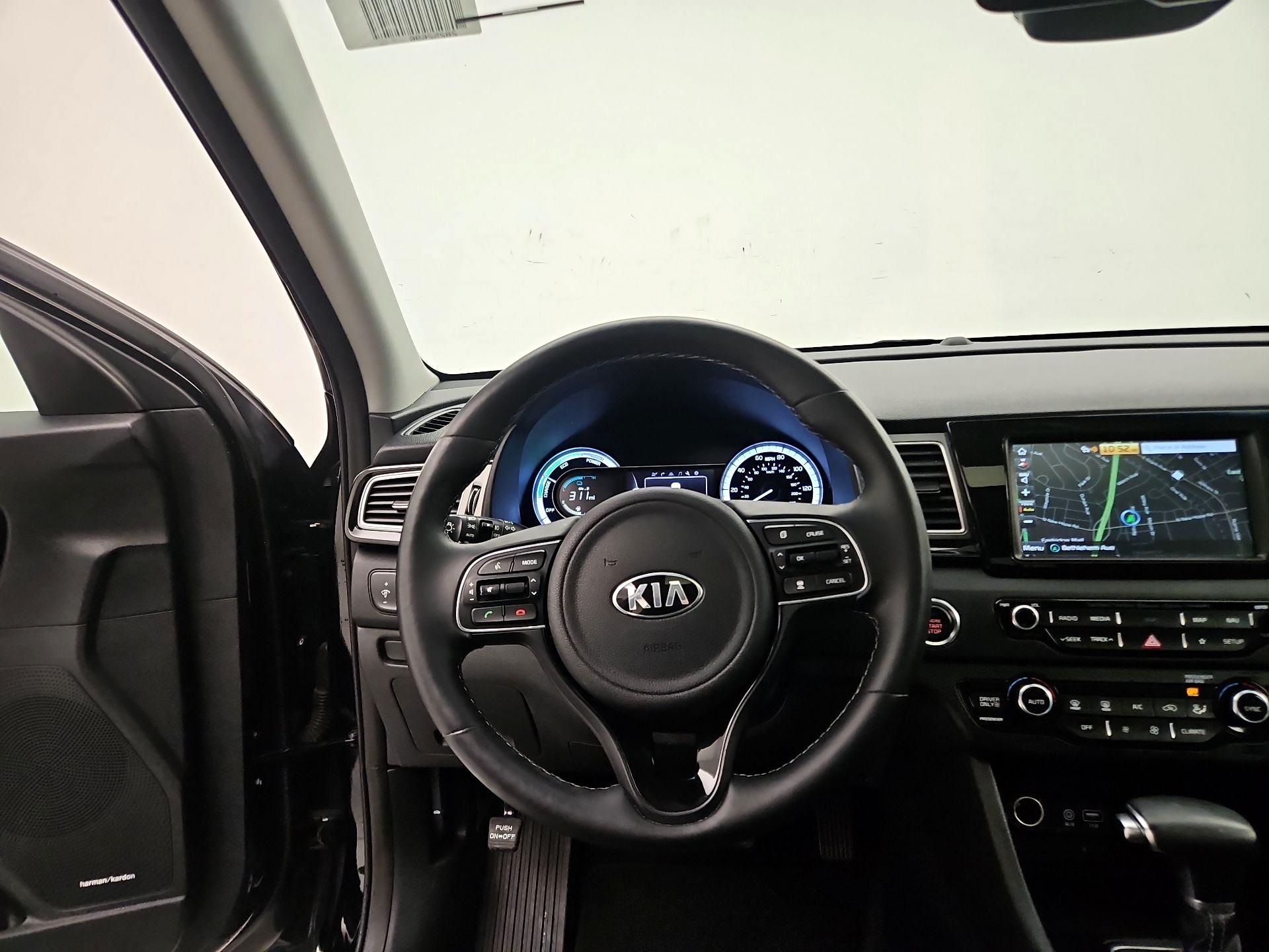Thumbnail: 2019 Kia Niro - 10
